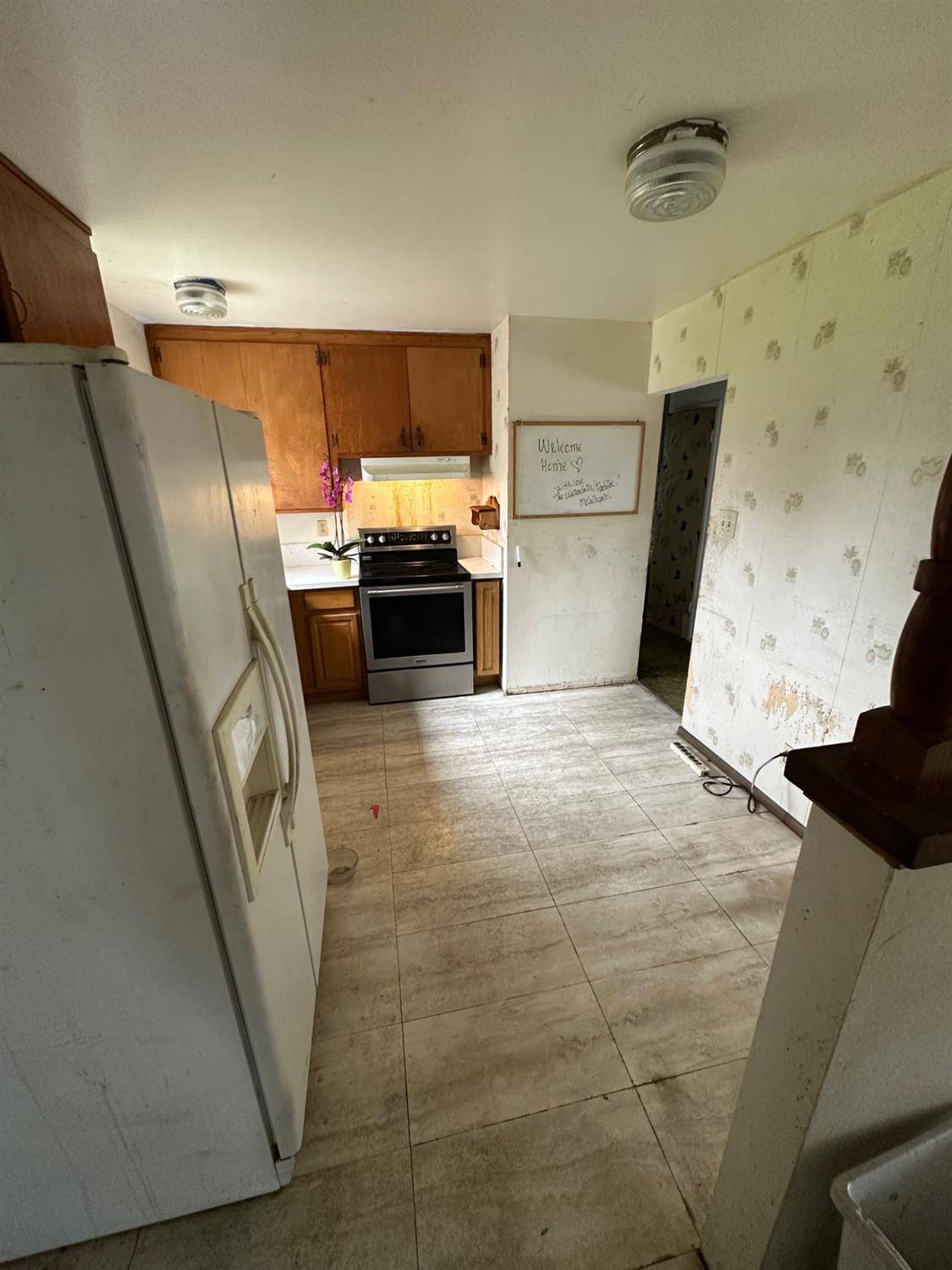 Sacramento, CA 95828,7020 Sunnyslope DR