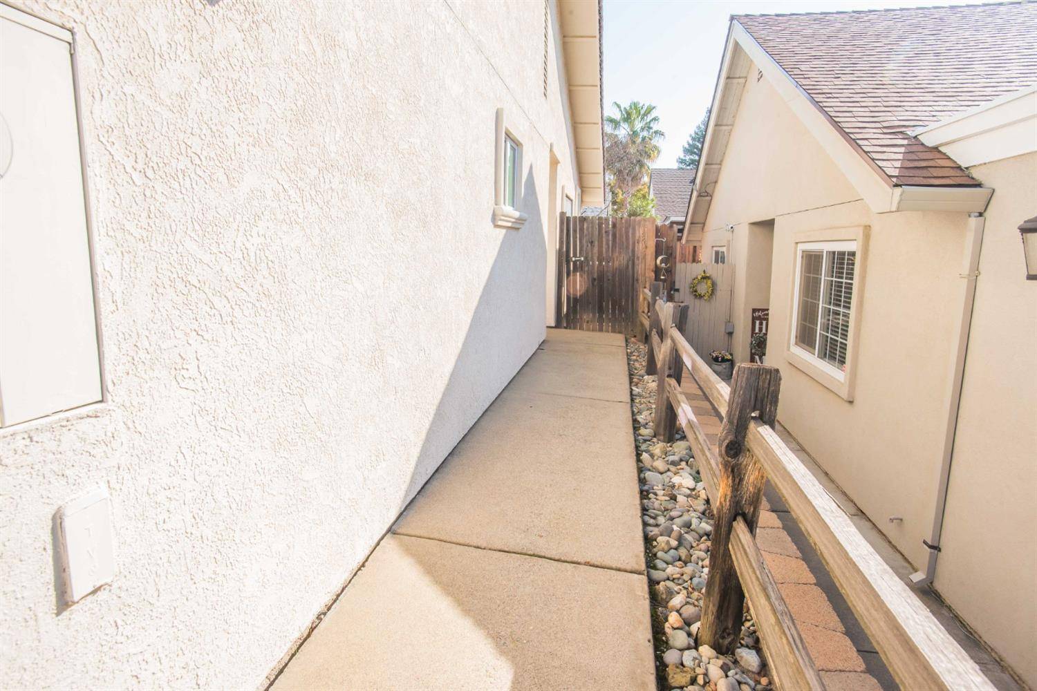 Roseville, CA 95661,1181 Green Hill DR