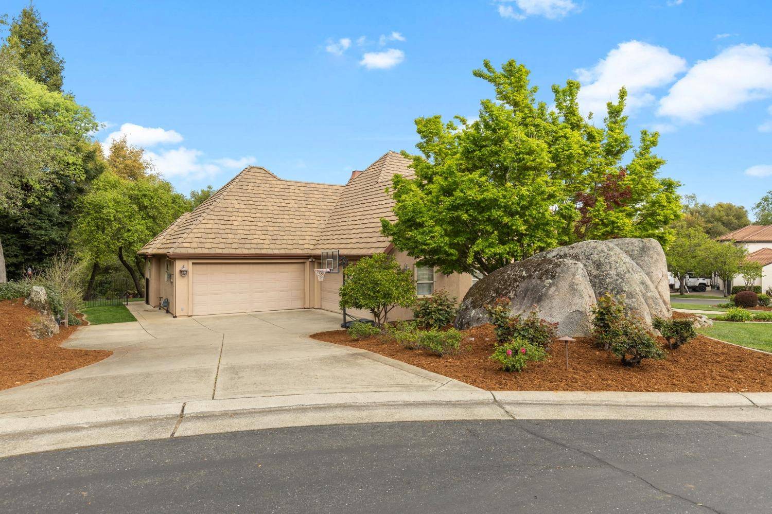 Granite Bay, CA 95746,5901 Granite Glen CT