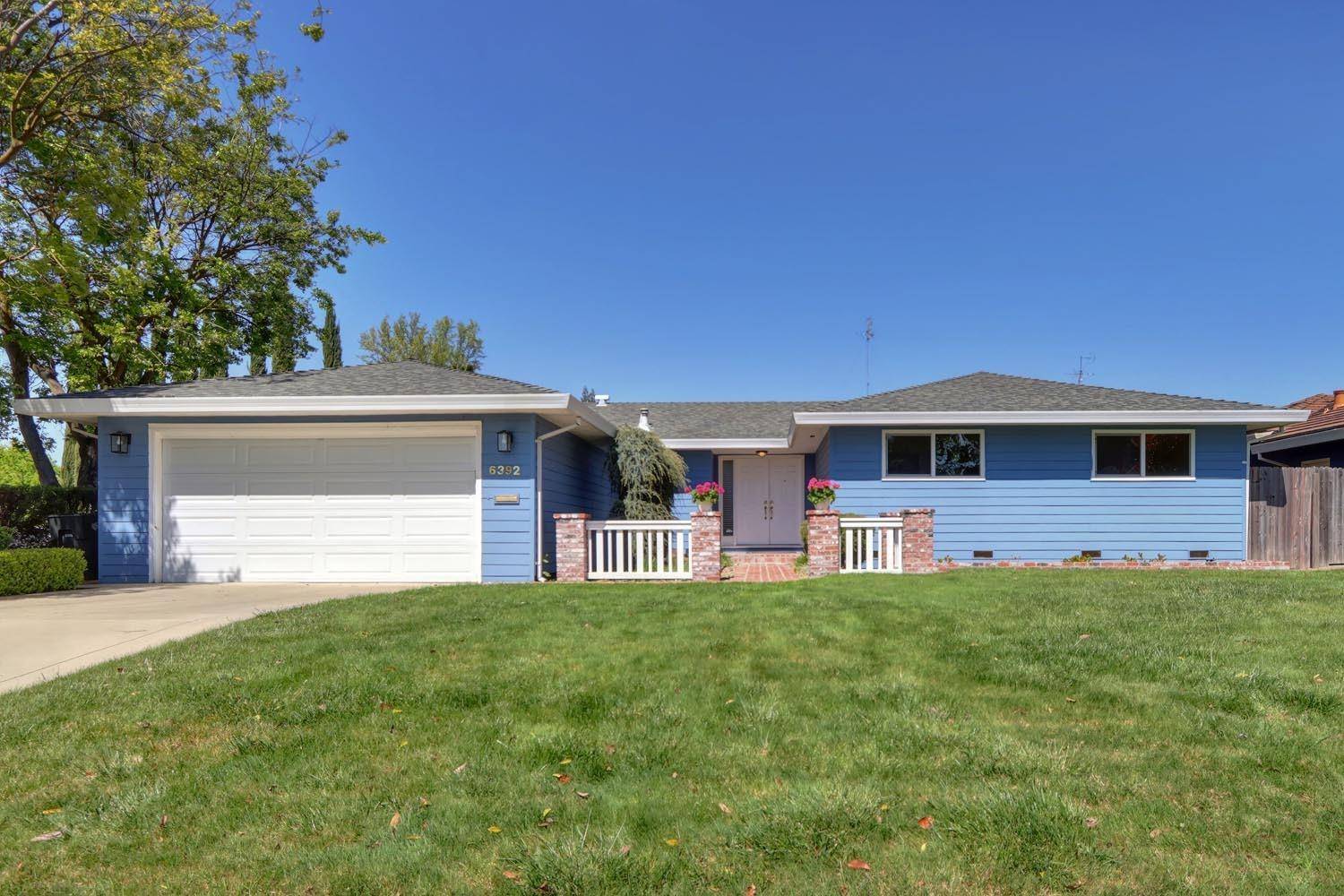 Sacramento, CA 95831,6392 Gloria DR