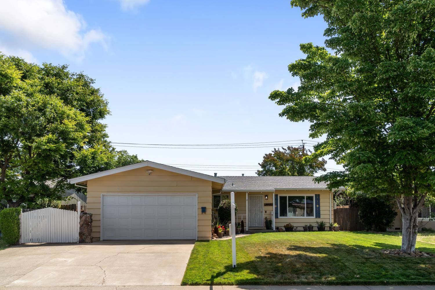 Elk Grove, CA 95624,9347 Mark ST