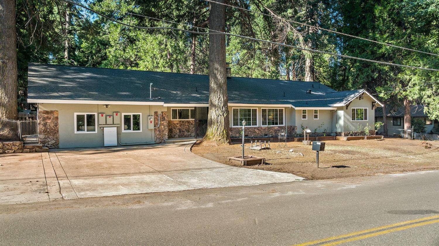 Pollock Pines, CA 95726,5526 Gilmore RD