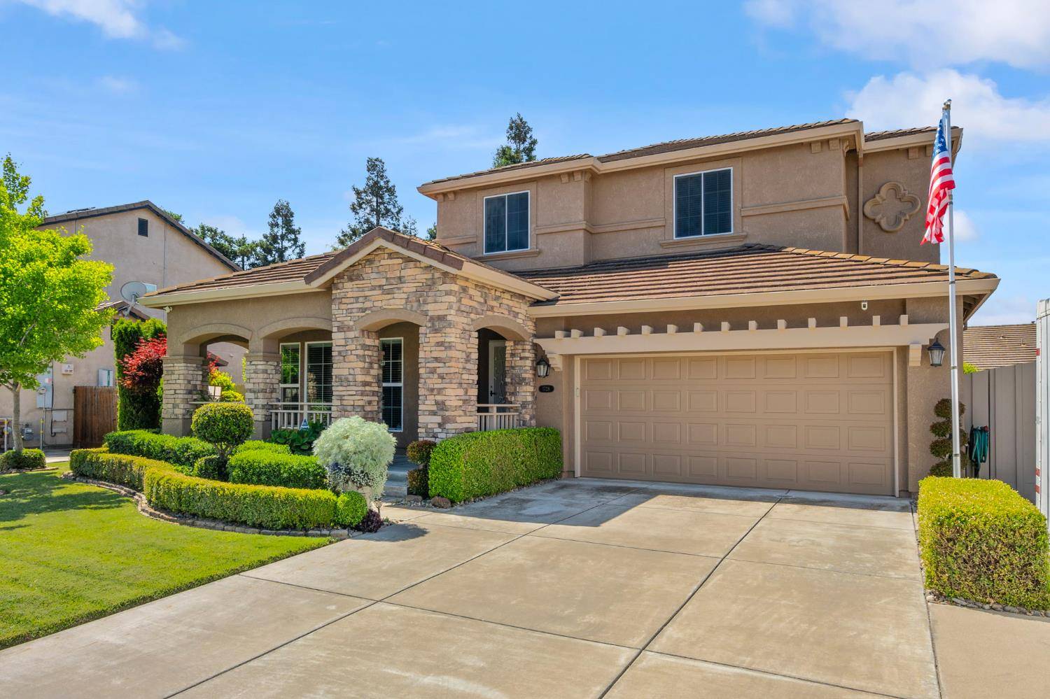 Manteca, CA 95336,1728 Piedmont DR