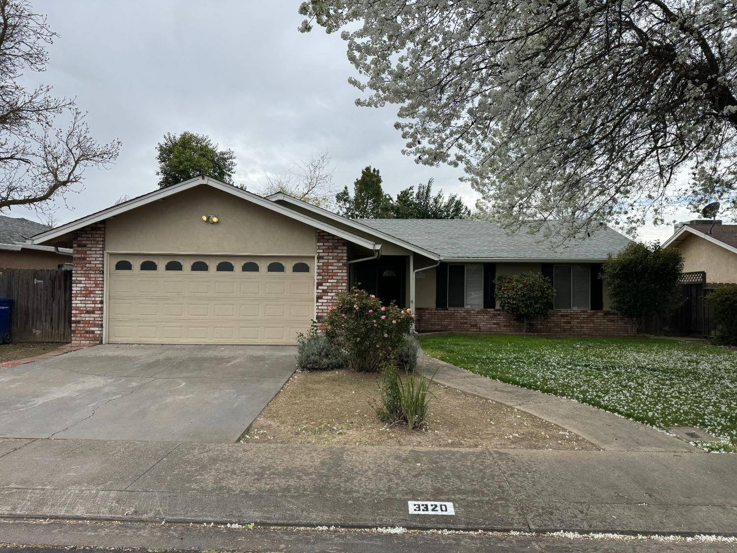 Modesto, CA 95355,3320 Ocotillo WAY
