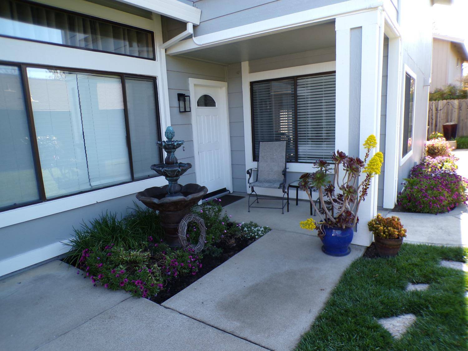 Sacramento, CA 95831,931 Gulfwind WAY