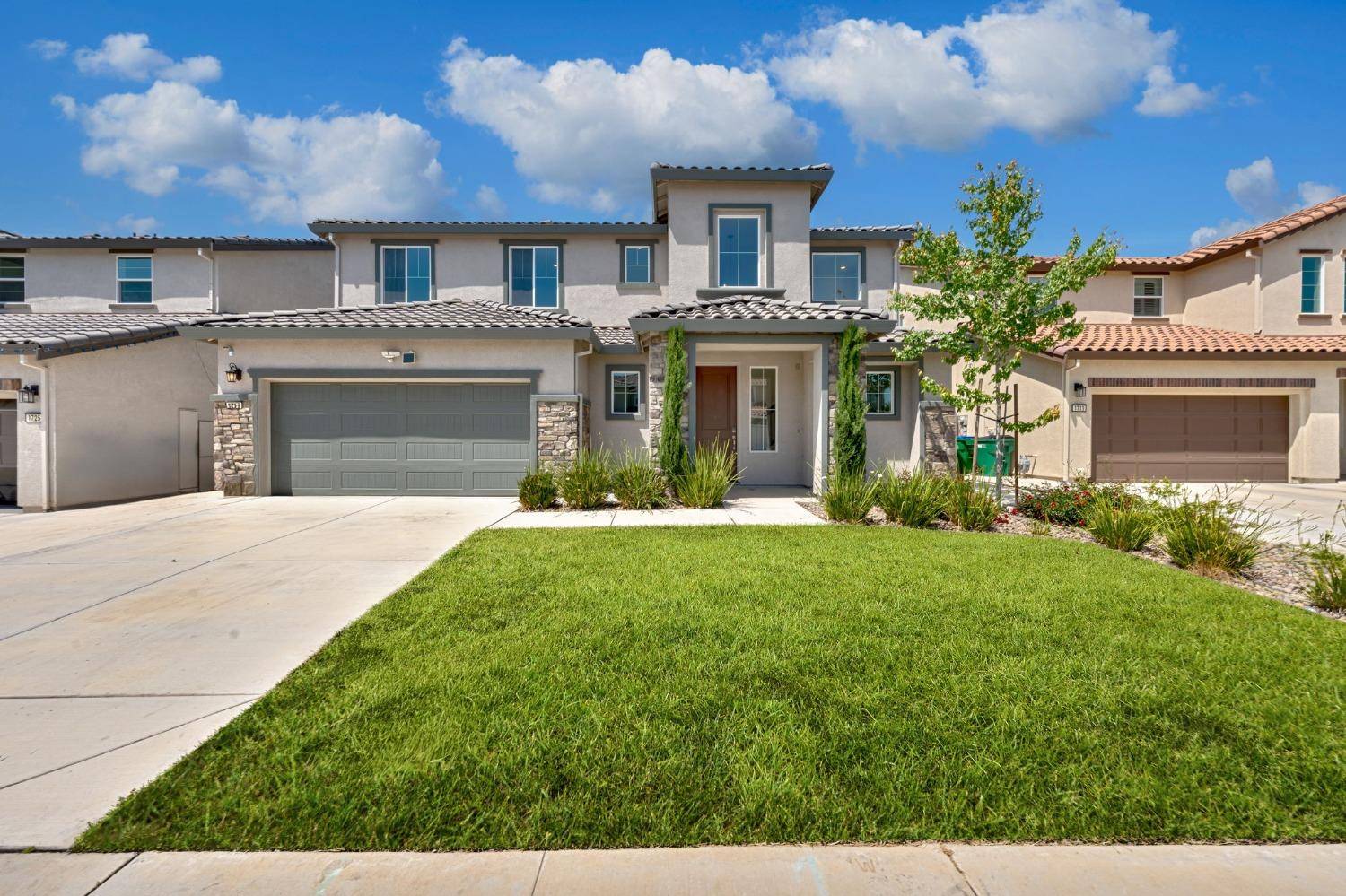 Lodi, CA 95242,1719 Duchamp WAY