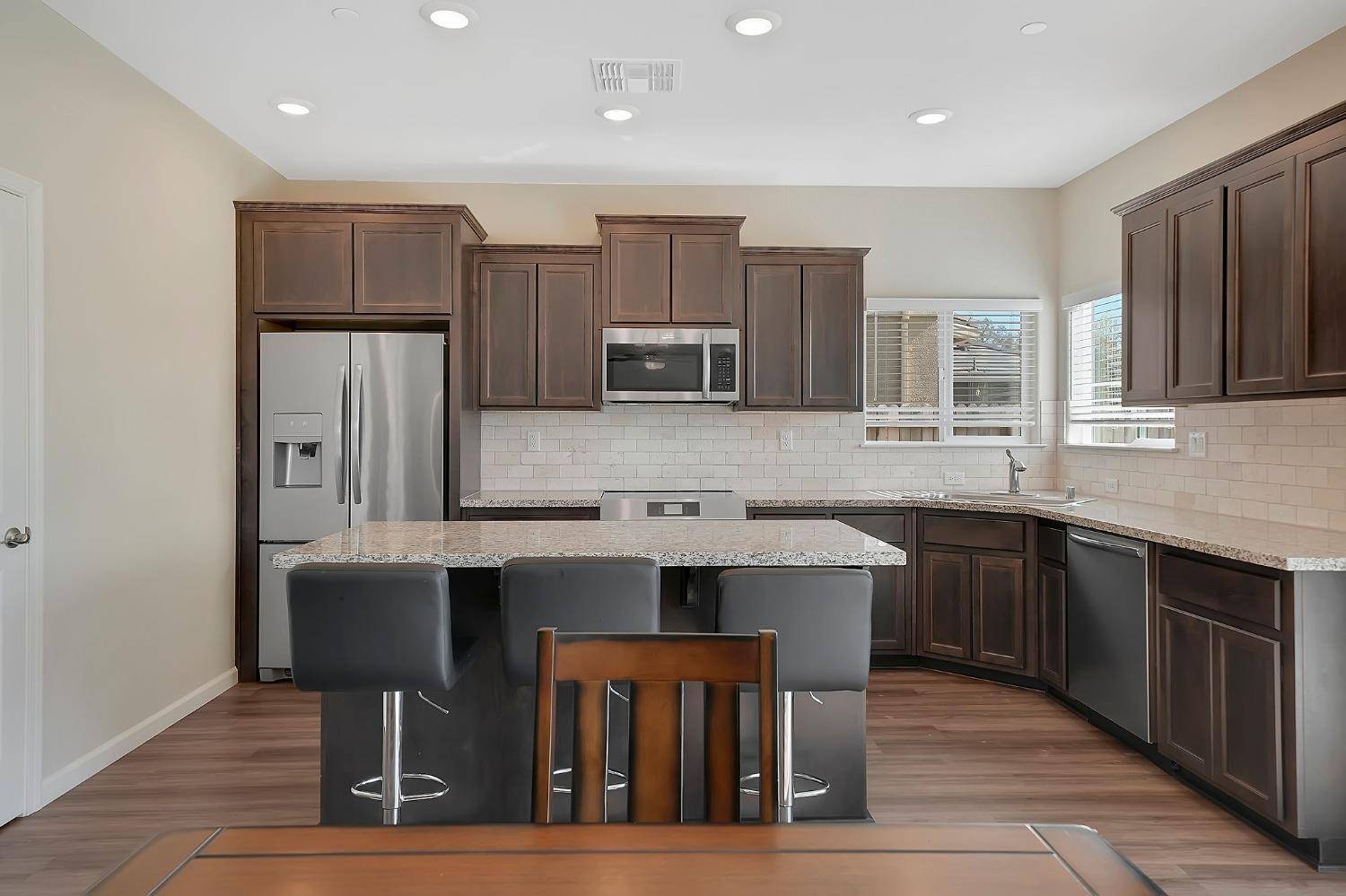 Ione, CA 95640,1358 River Run CIR