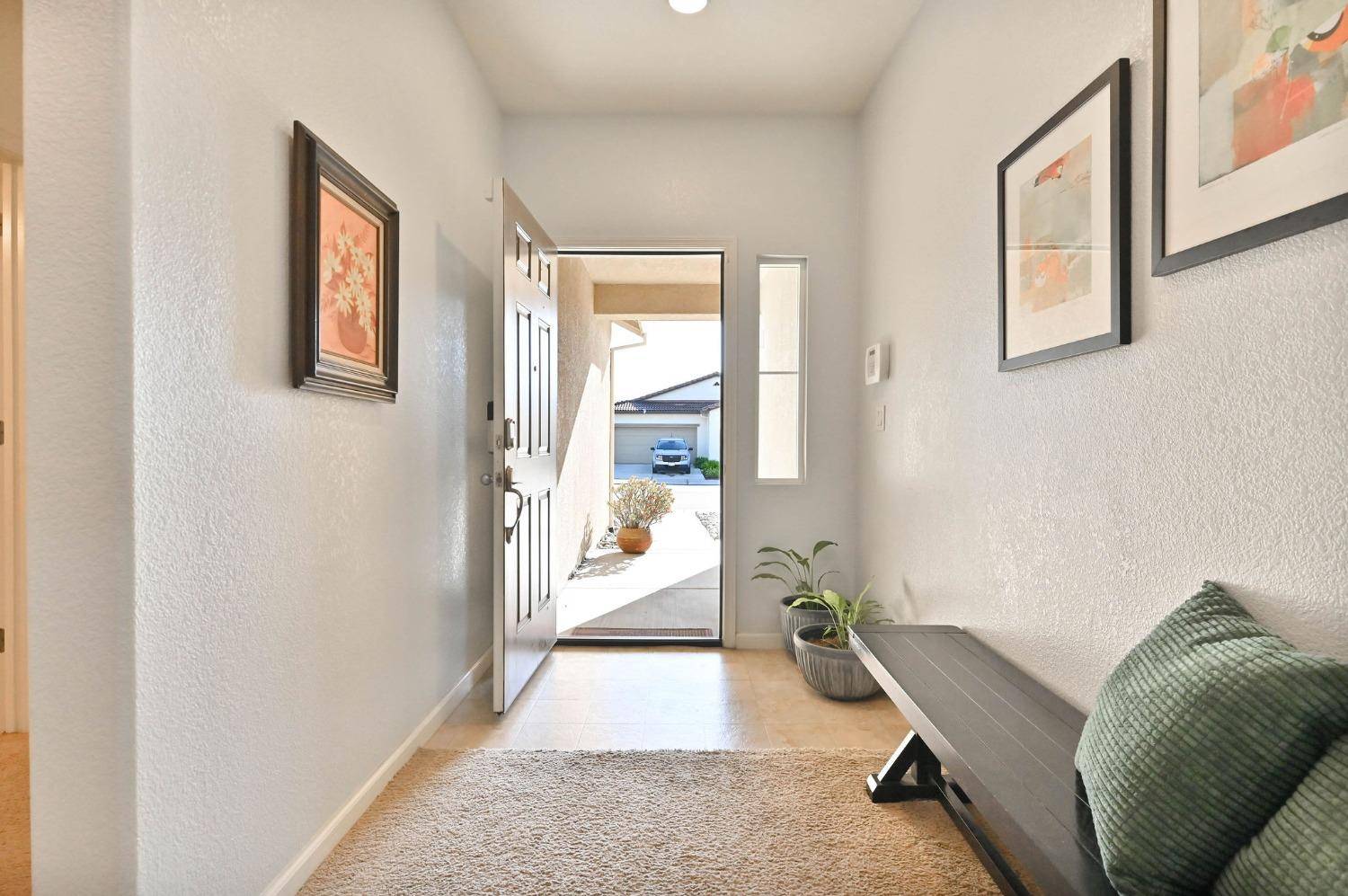 Manteca, CA 95337,2327 Merlin LN