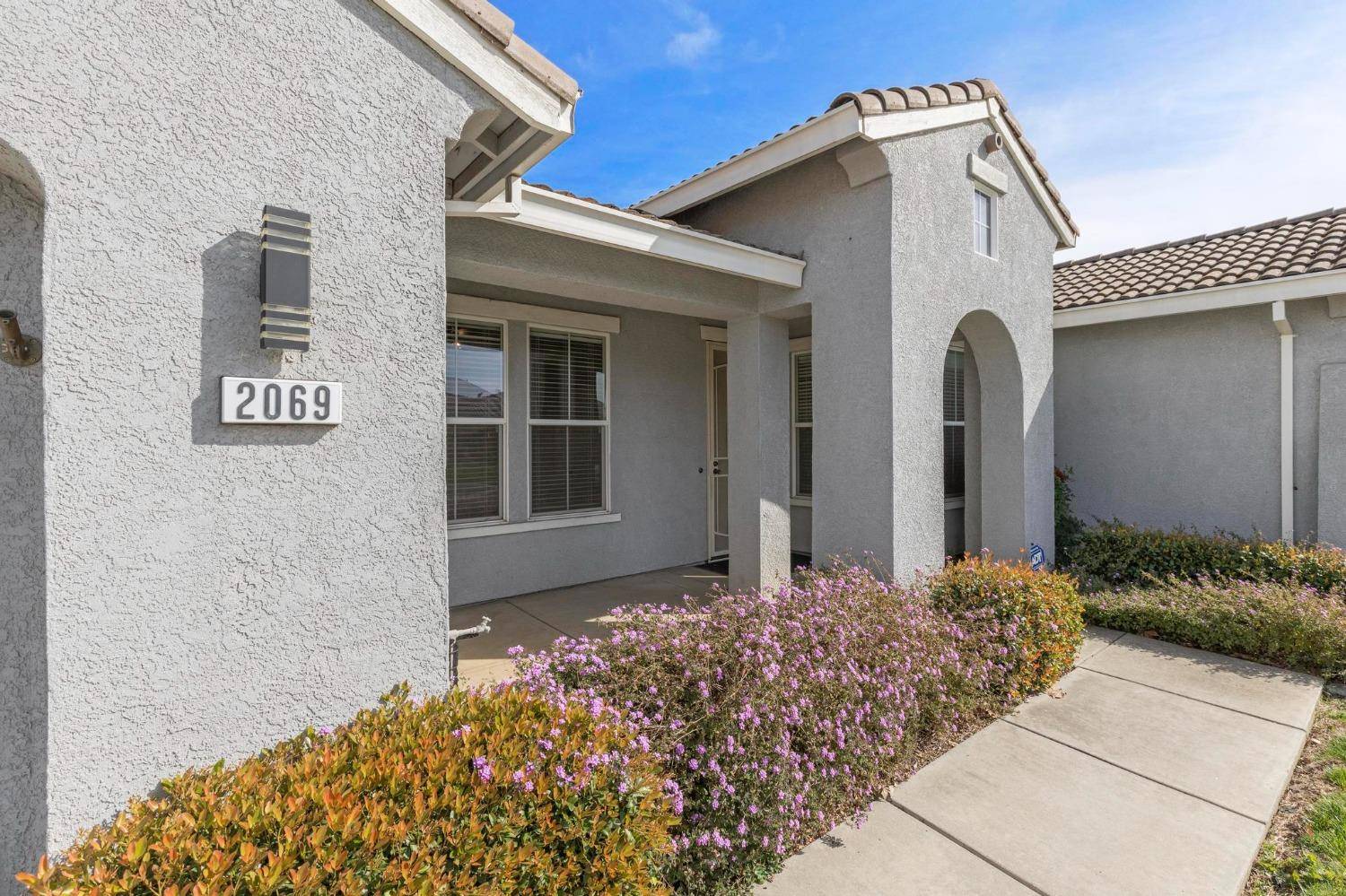 Plumas Lake, CA 95961,2069 Gold Nugget DR