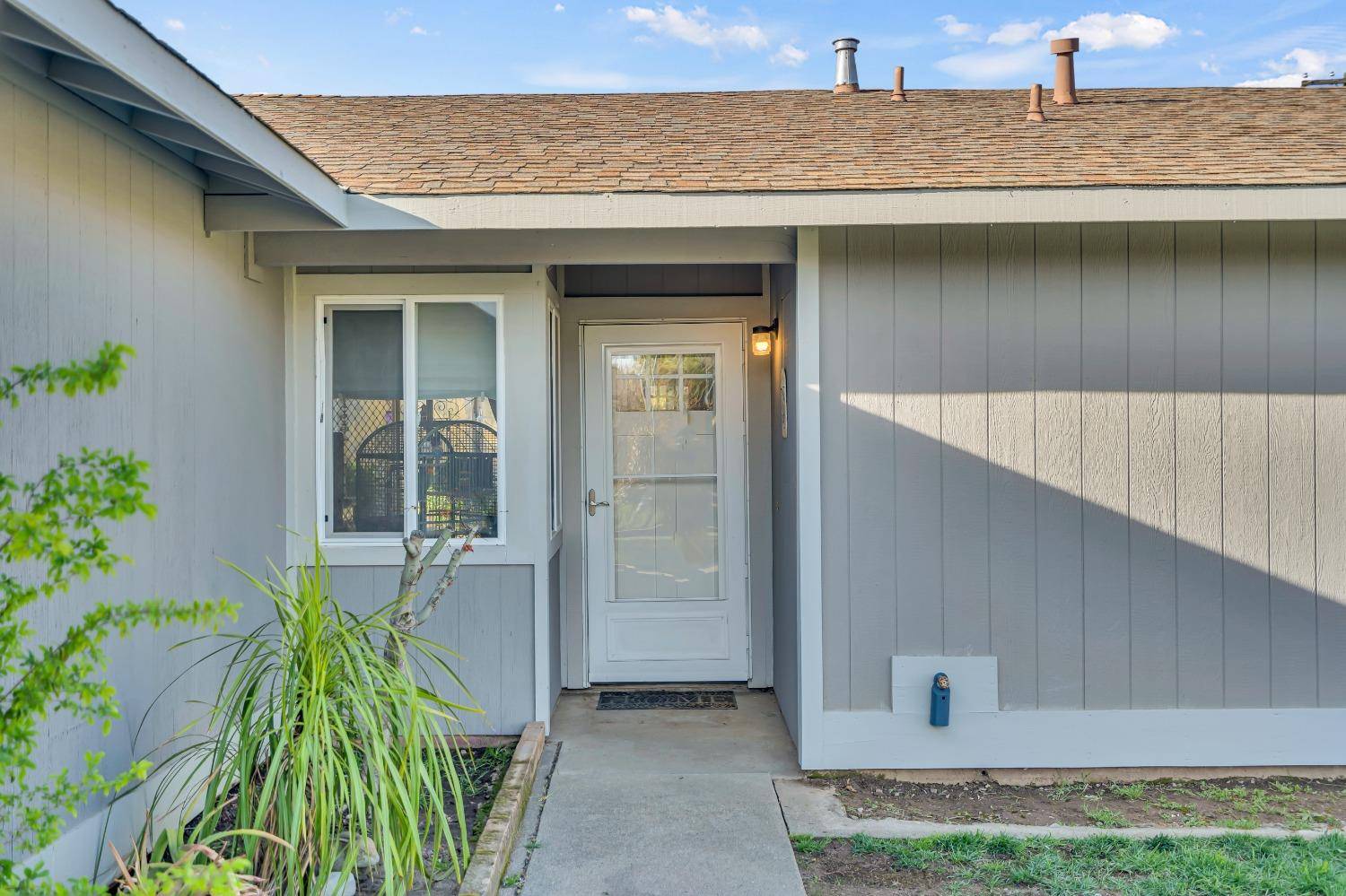 Orangevale, CA 95662,8625 El Sobrante WAY