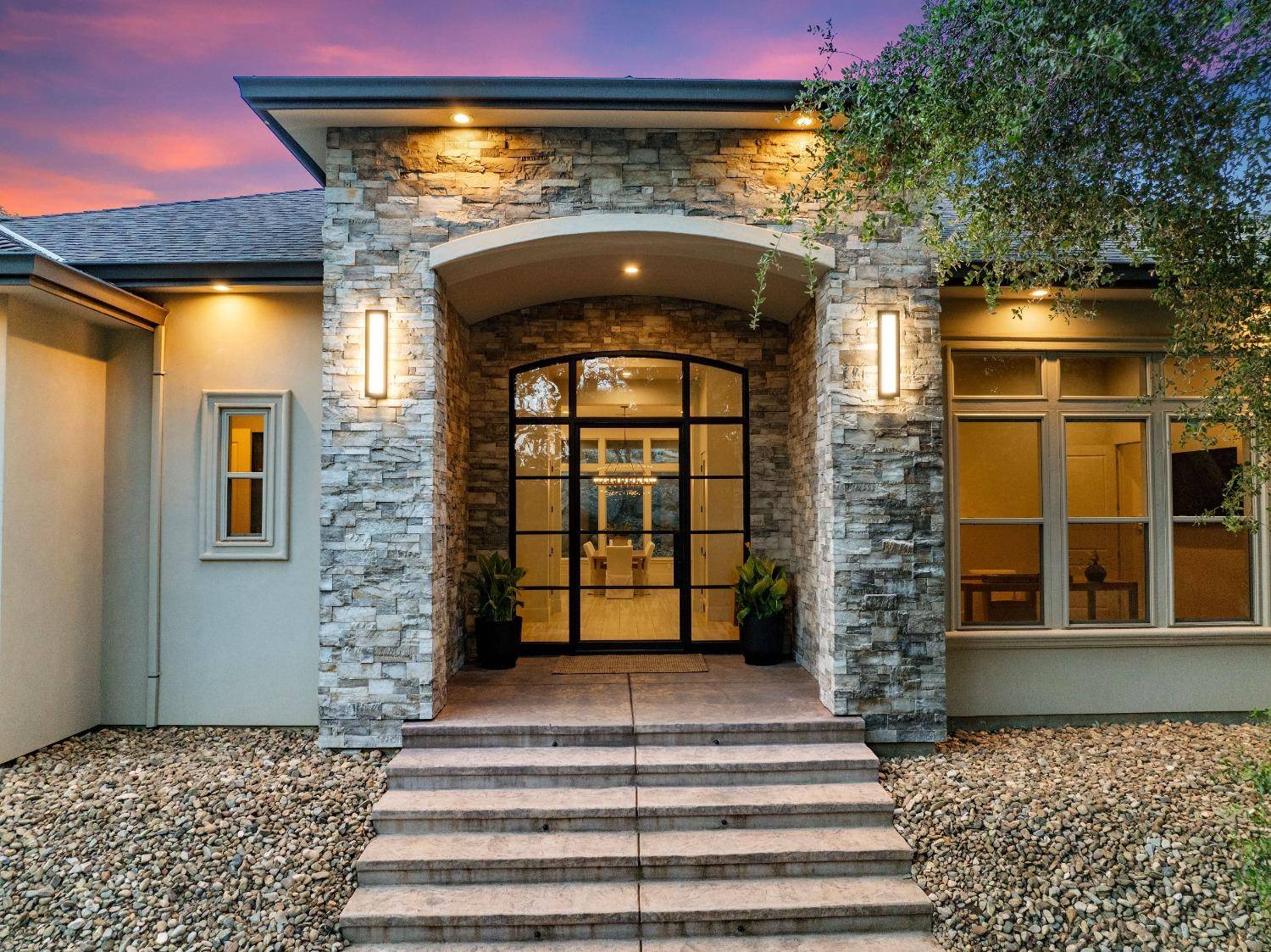 Loomis, CA 95650,3959 Maresborough PL