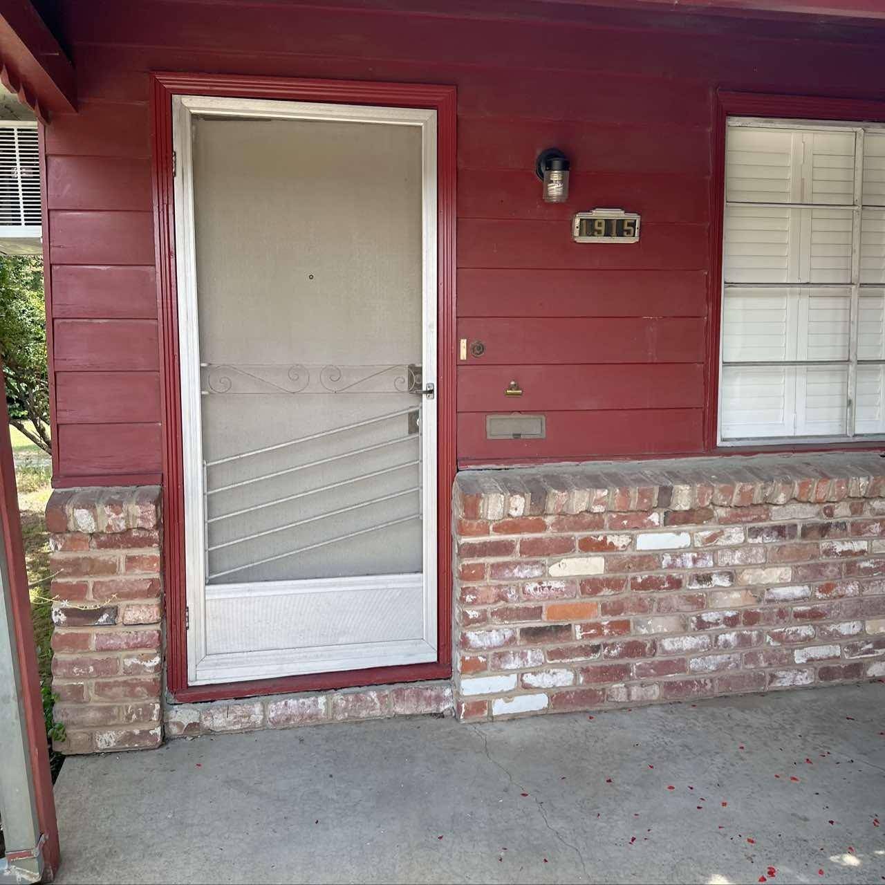 Stockton, CA 95204,1921 W Mendocino AVE