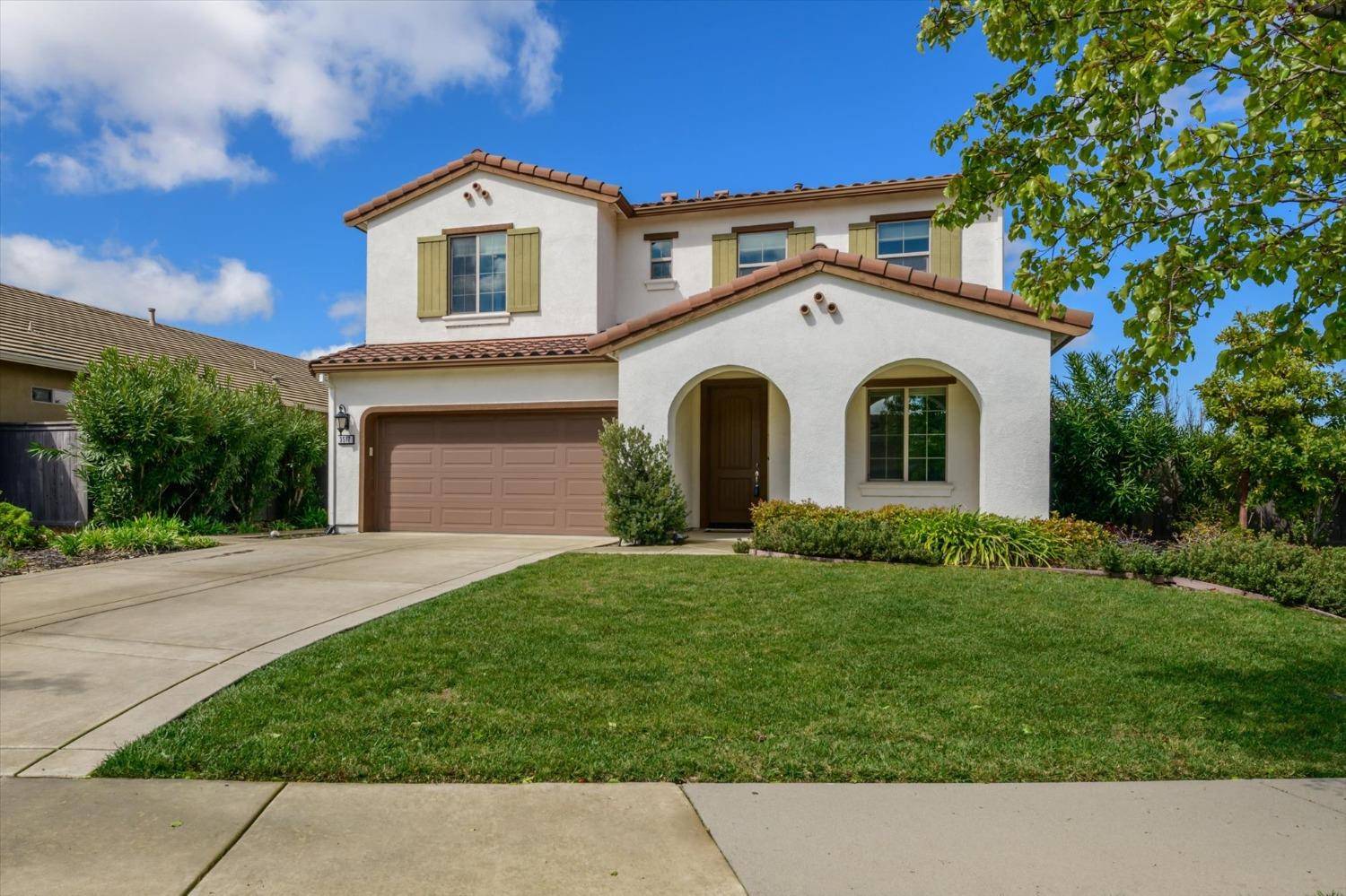 El Dorado Hills, CA 95762,3517 Rosecrest CIR