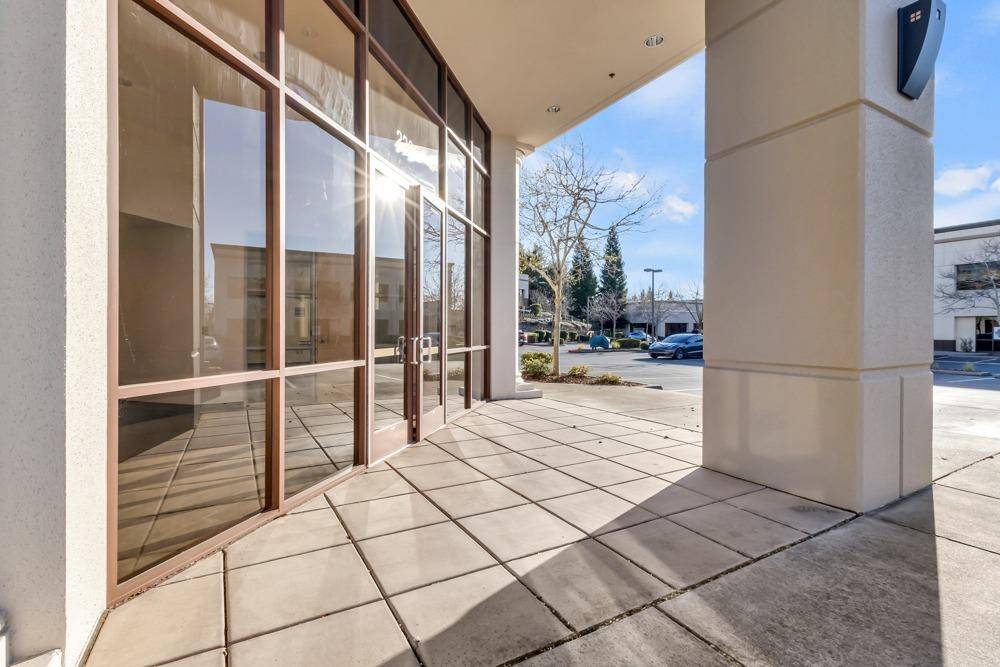 Rocklin, CA 95765,2206 Plaza DR