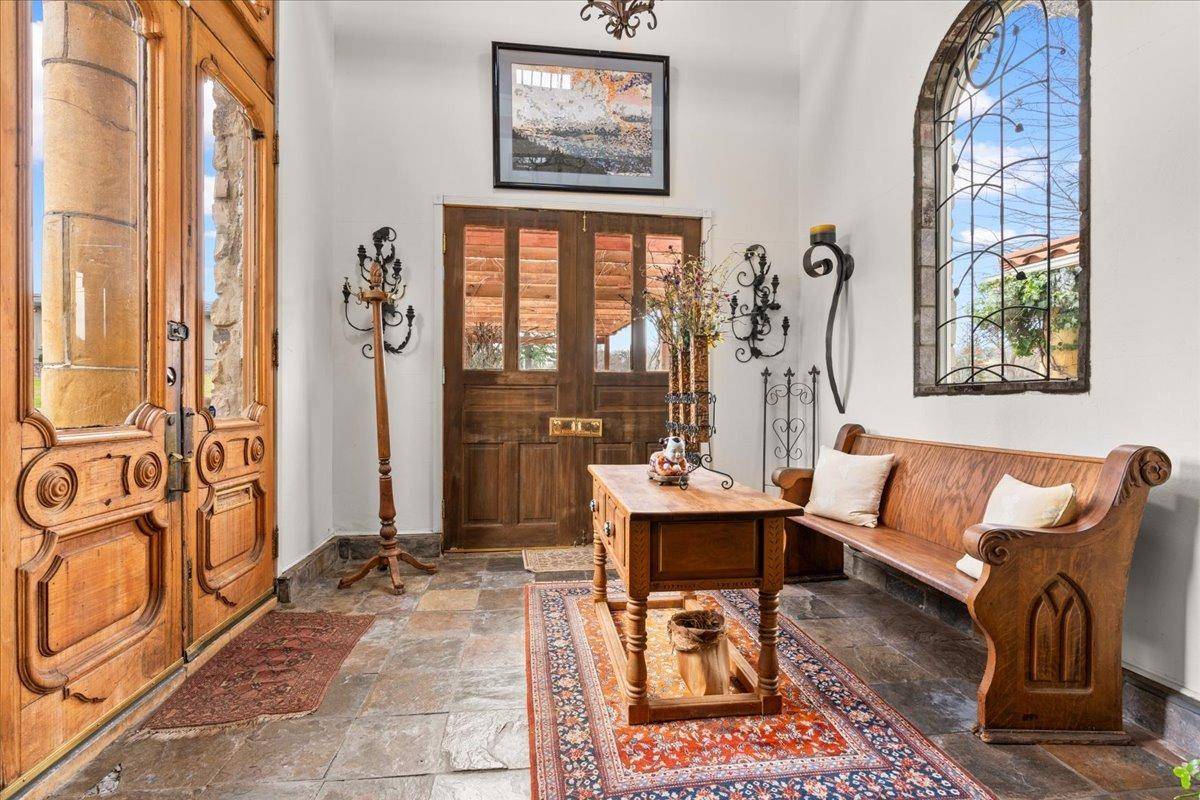 Auburn, CA 95602,6525 Curtola Ranch RD
