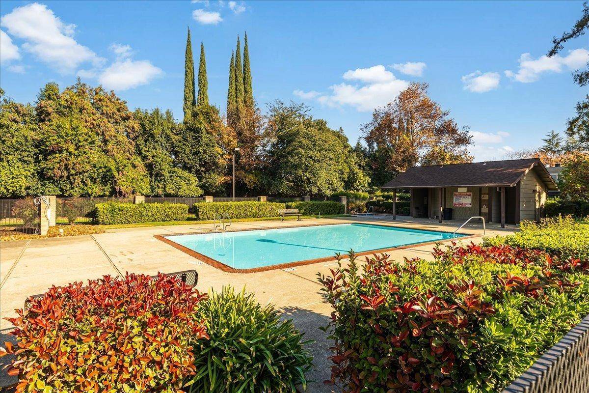 Sacramento, CA 95834,100 Balcaro WAY #42