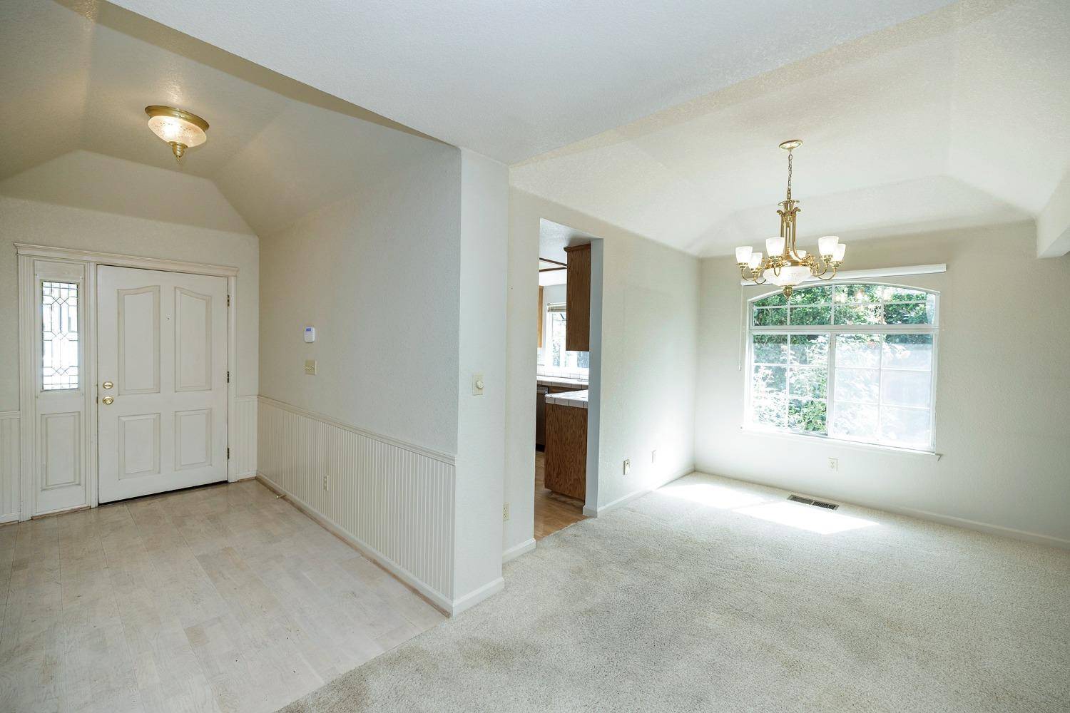 Turlock, CA 95382,1240 Heathernoel WAY