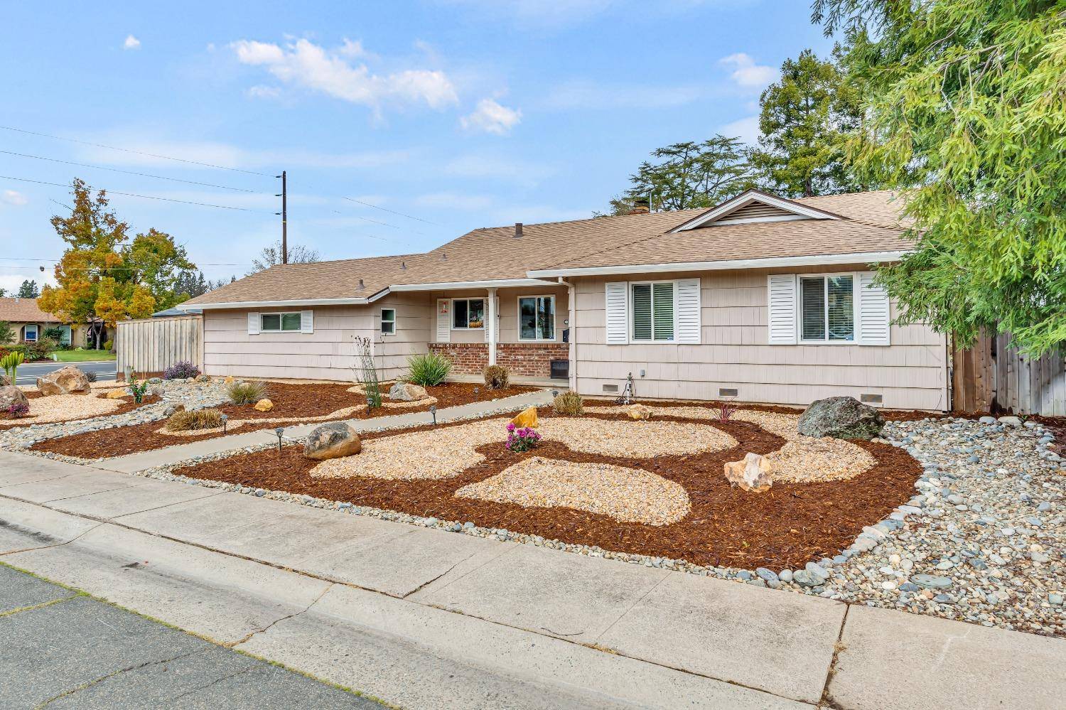 Sacramento, CA 95821,4301 Landolt AVE