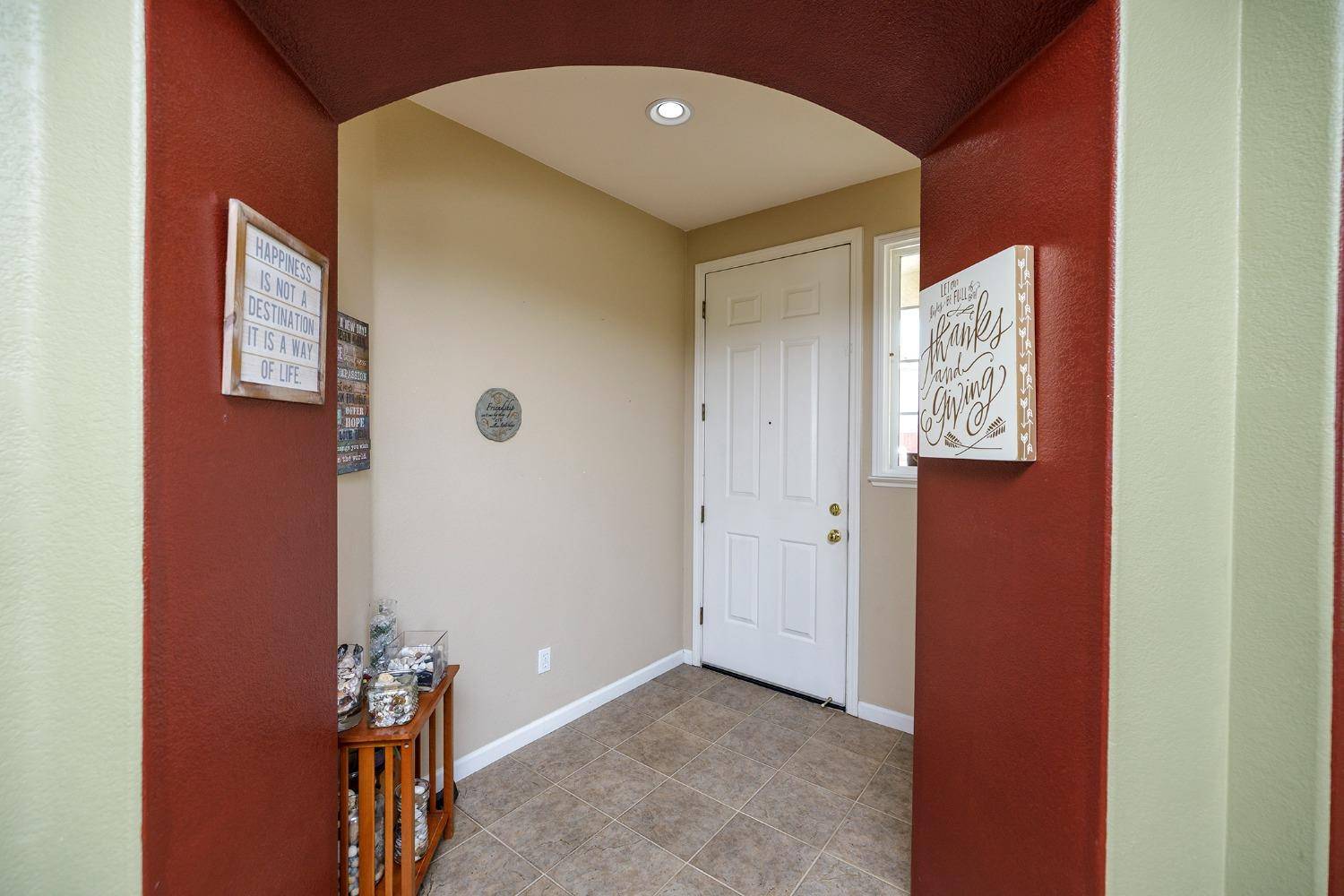 Ceres, CA 95307,1901 Liquid Amber LN