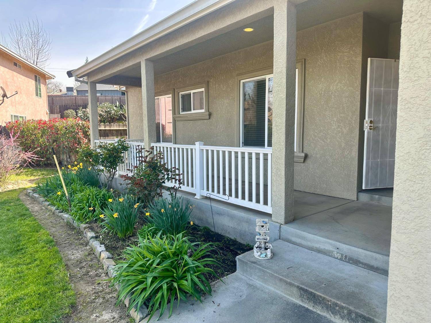 Oakdale, CA 95361,600 Jeanette CT