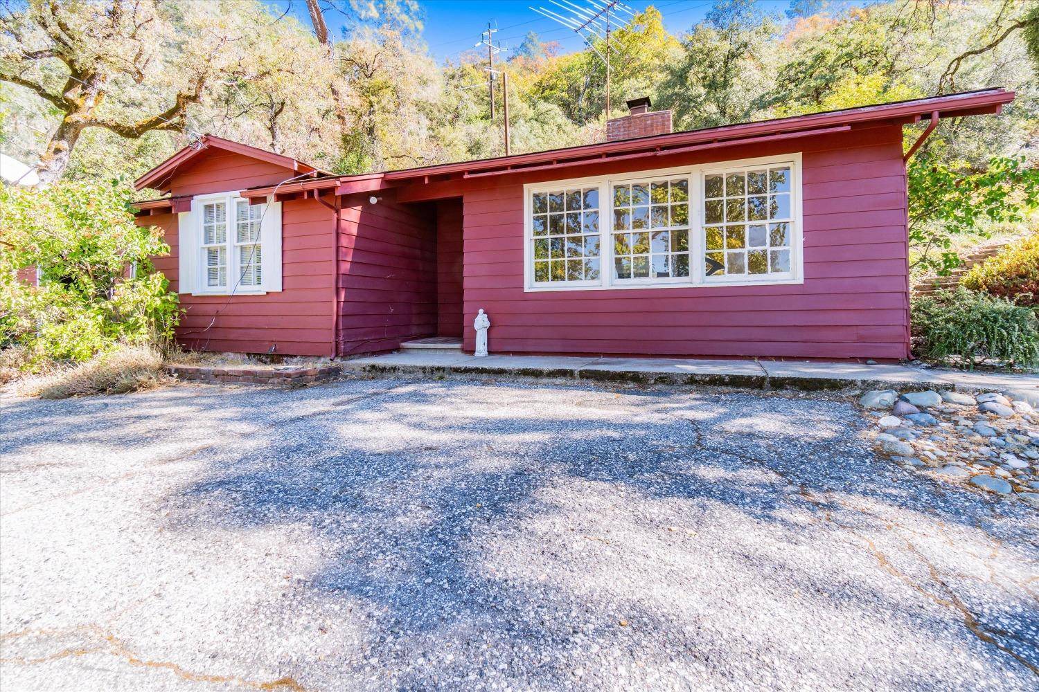 Colfax, CA 95713,23470 Tokayana WAY