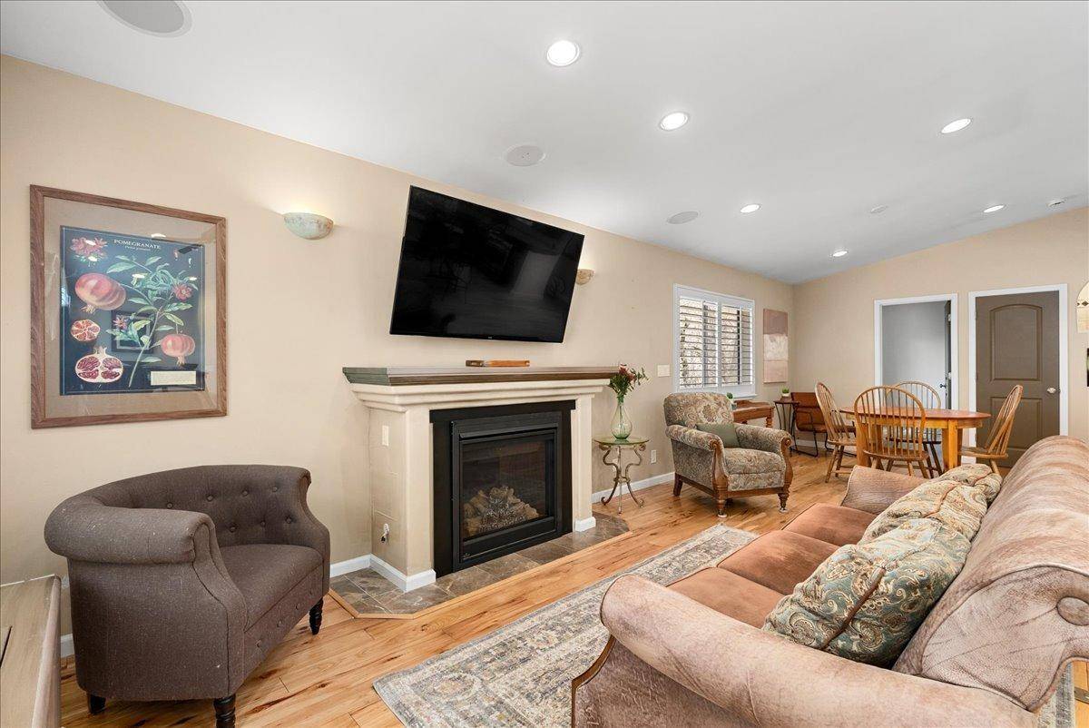 Grass Valley, CA 95949,16924 Oscar DR