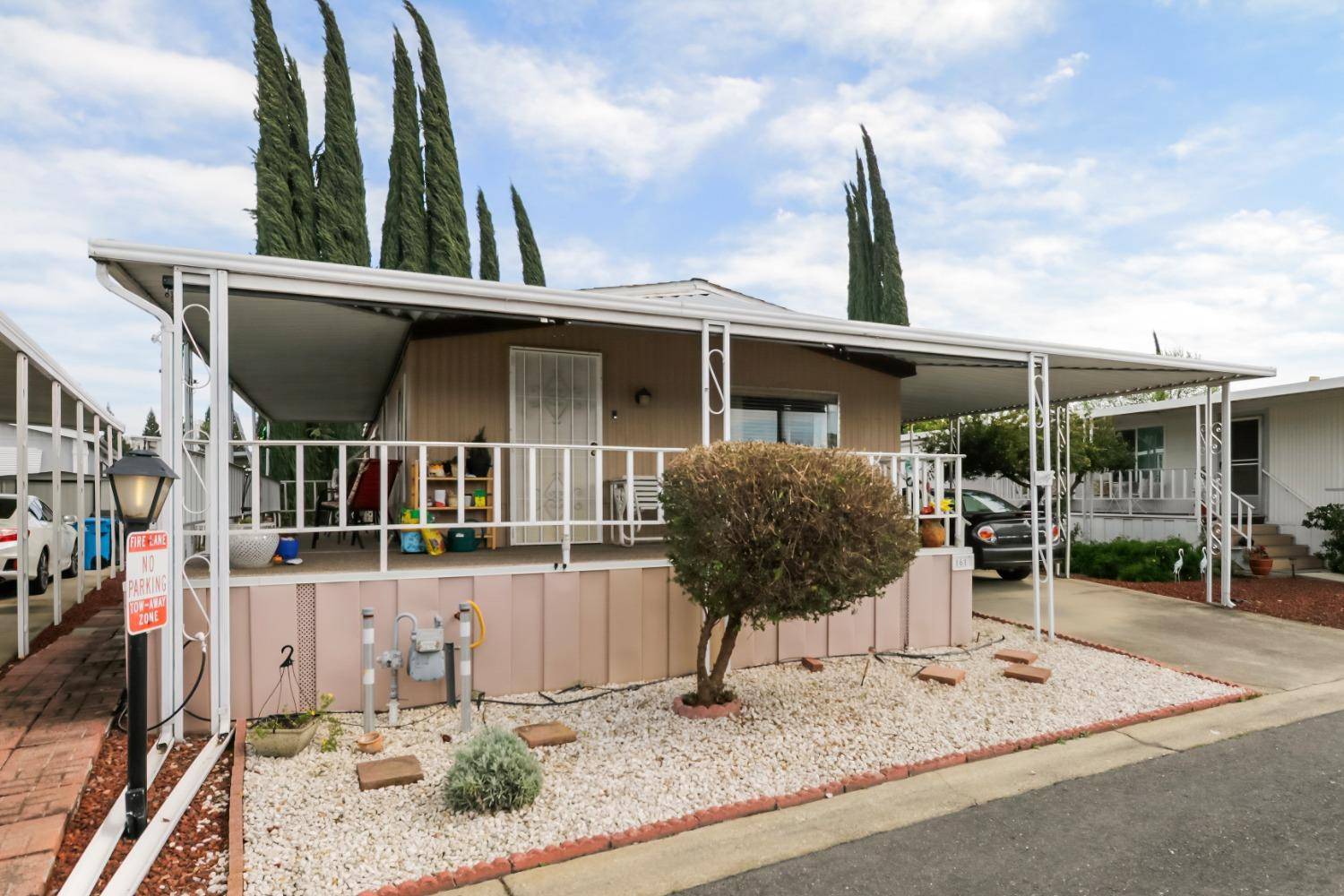 Yuba City, CA 95993,161 EL GRANERO WAY