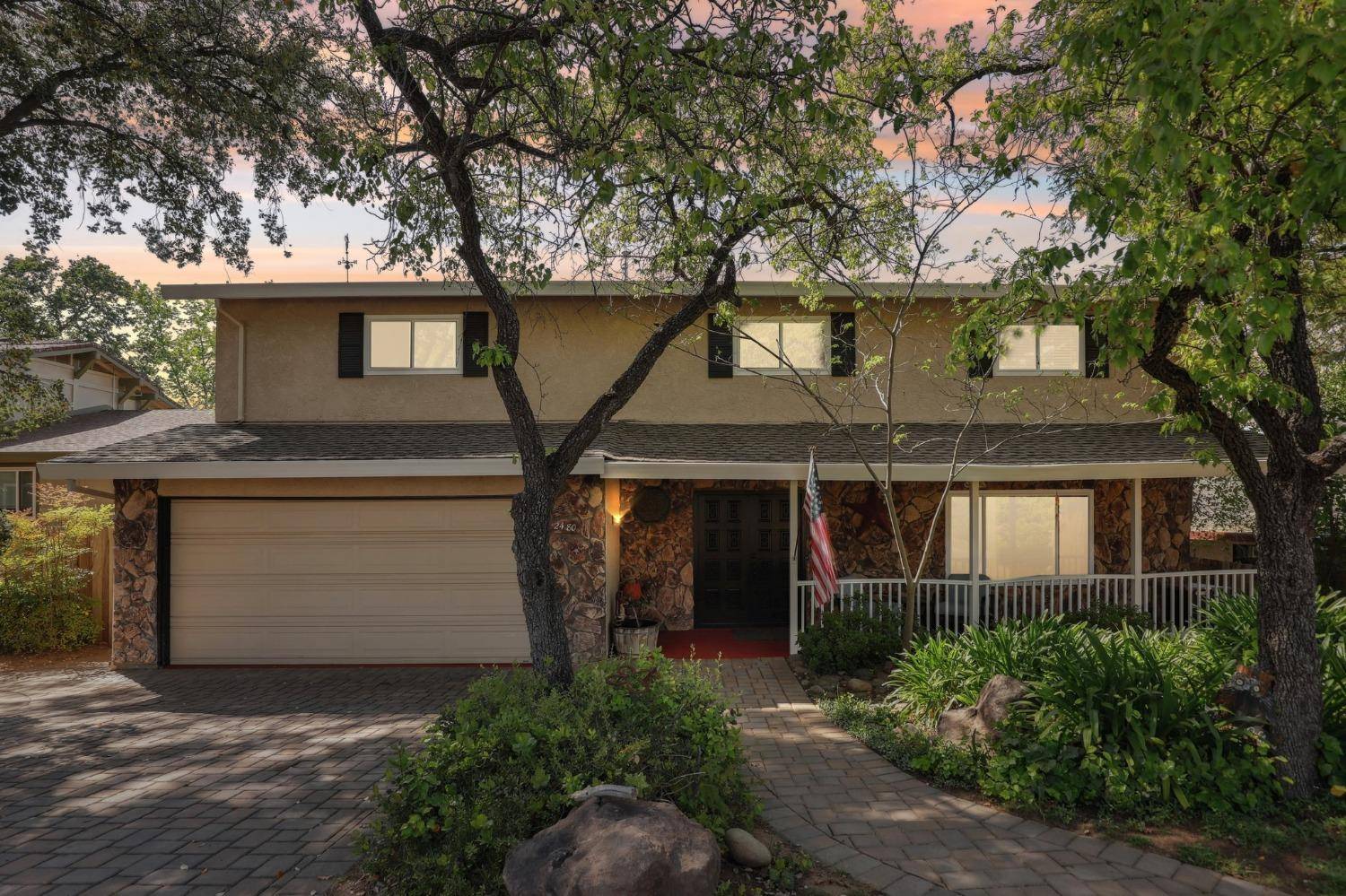 El Dorado Hills, CA 95762,2480 Starmount WAY