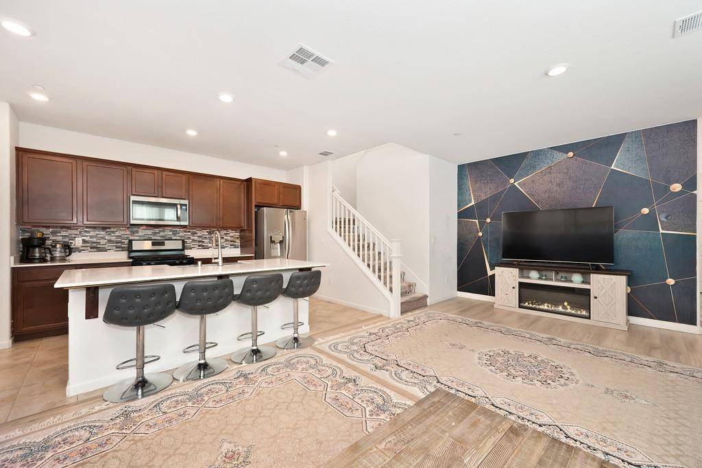 Elk Grove, CA 95758,8837 Ariston LN