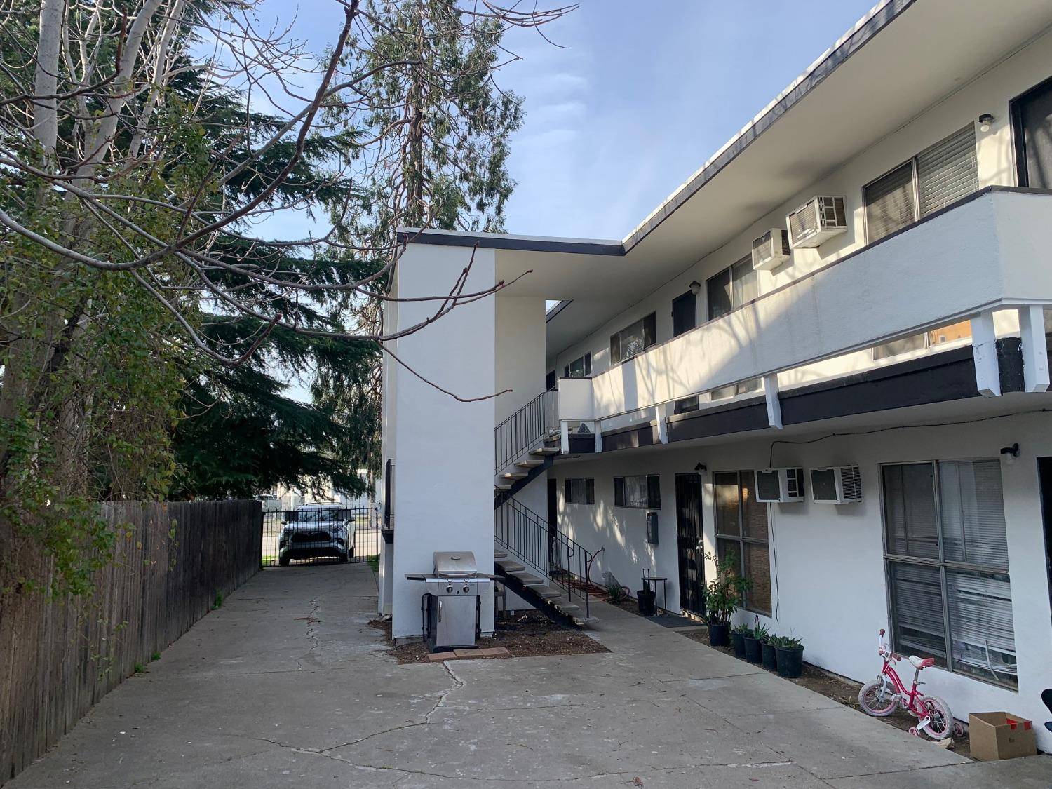 Yuba City, CA 95991,539 Reeves AVE