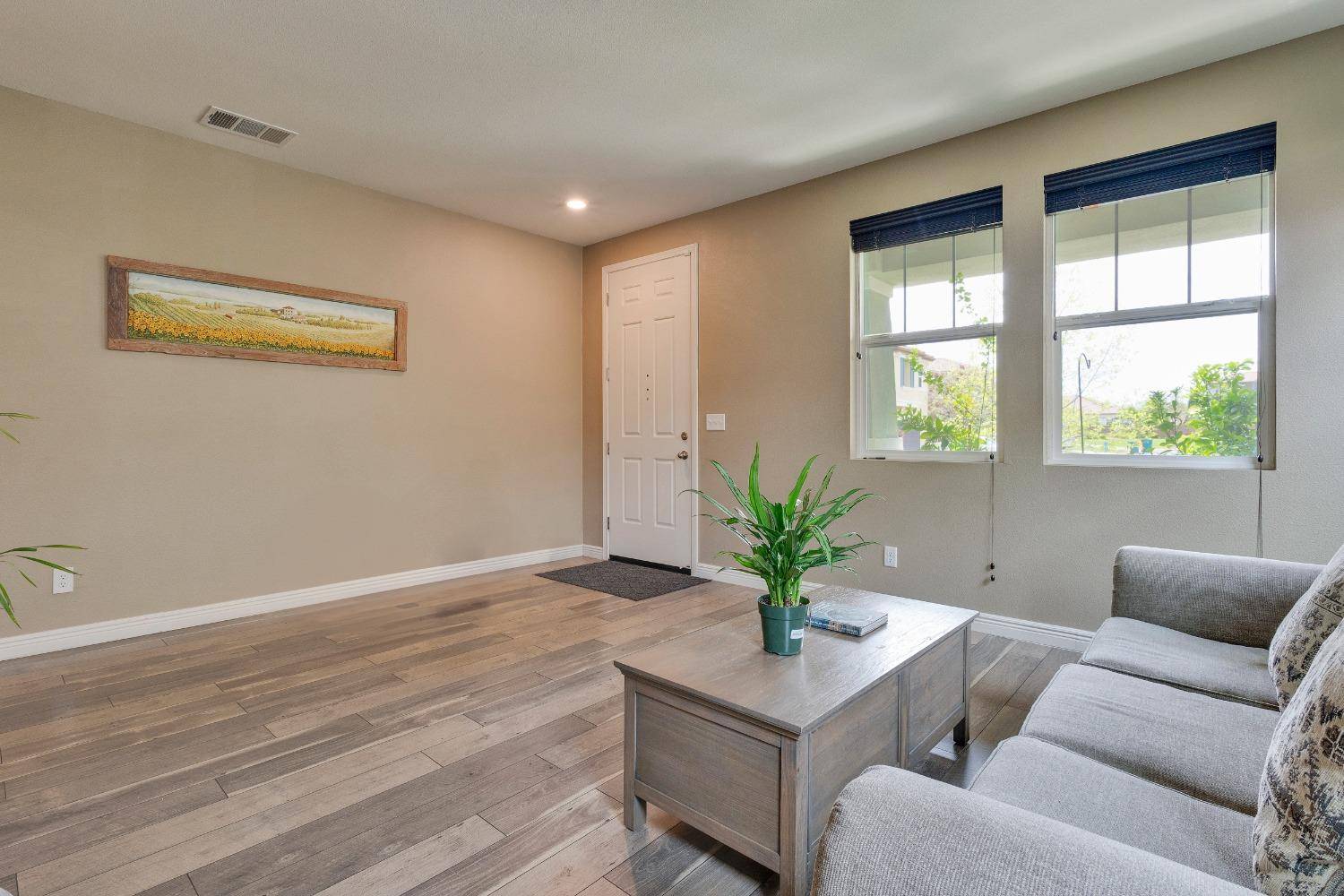 El Dorado Hills, CA 95762,3261 Haskell WAY