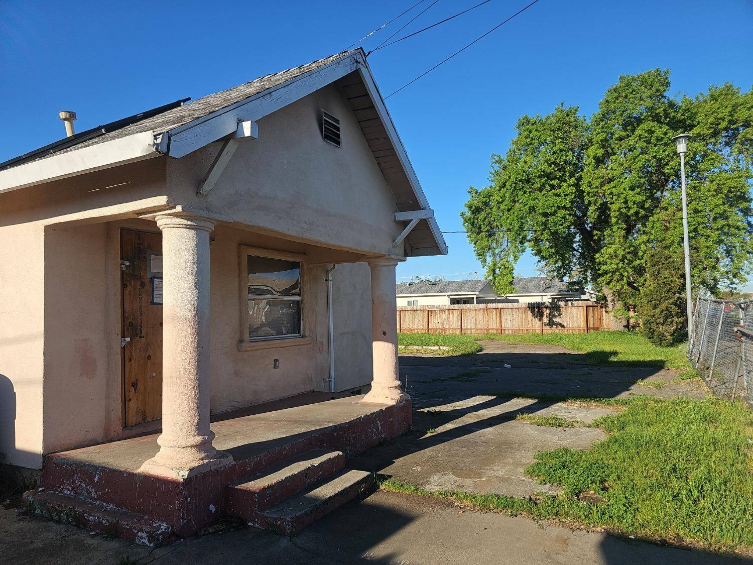 Sacramento, CA 95838,820 Nogales ST