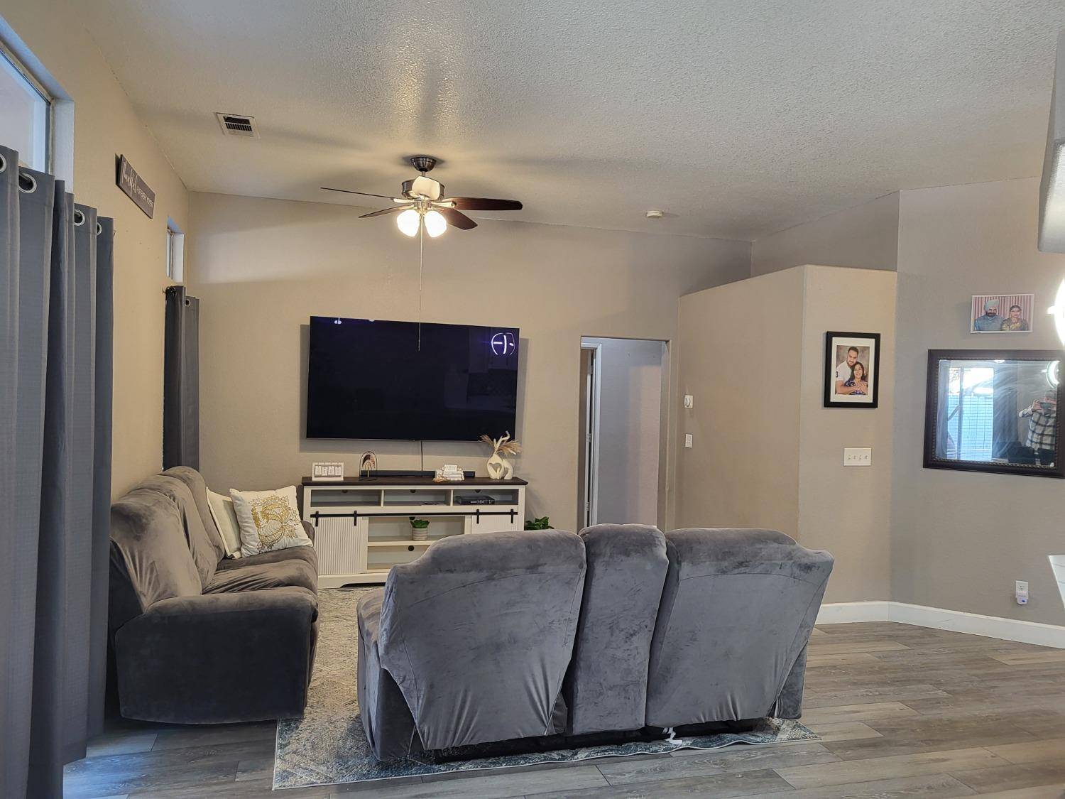 Livingston, CA 95334,793 Maple AVE