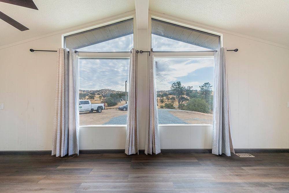 Madera, CA 93636,27062 Road 400
