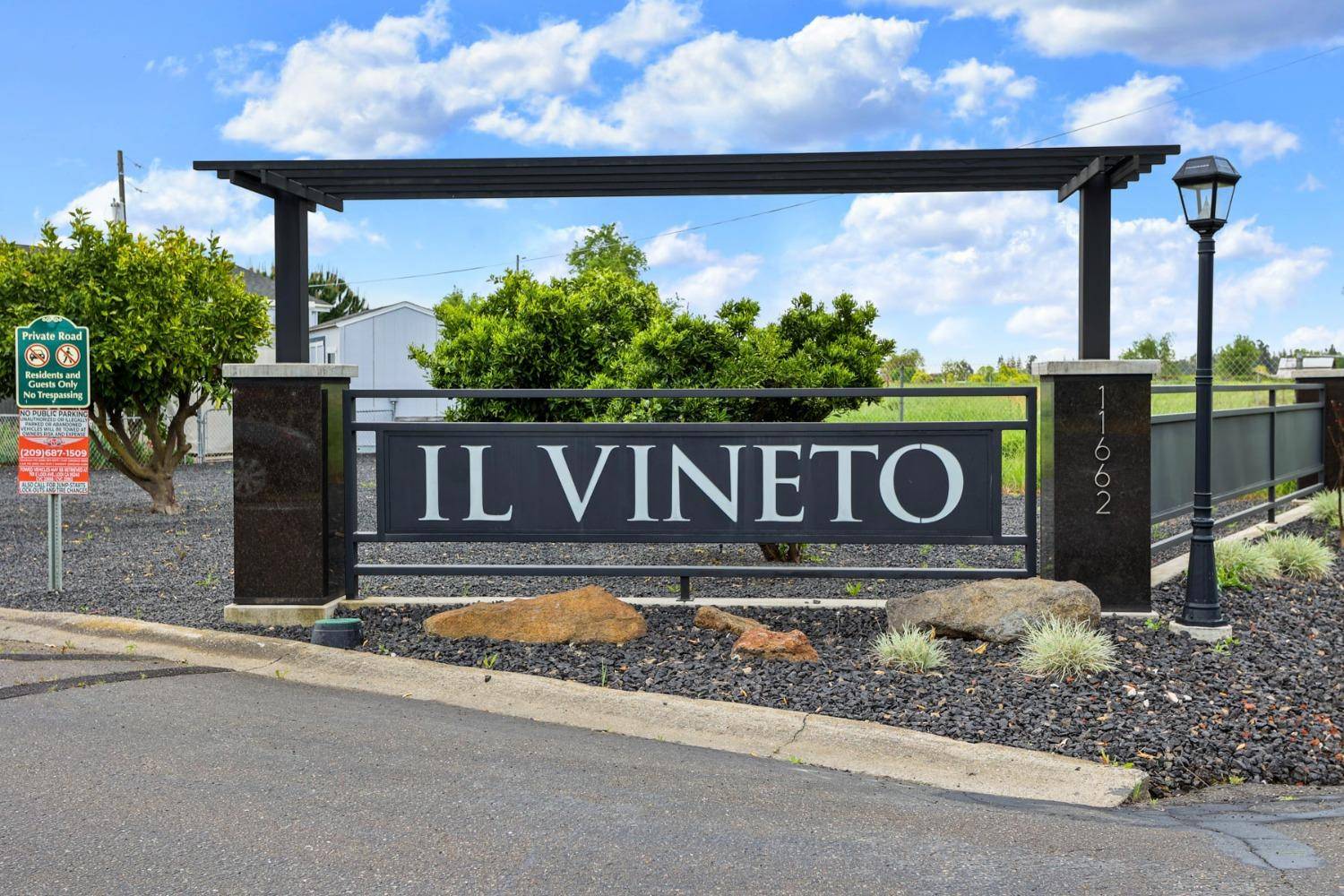 Lodi, CA 95242,11662 N Ham LN #24