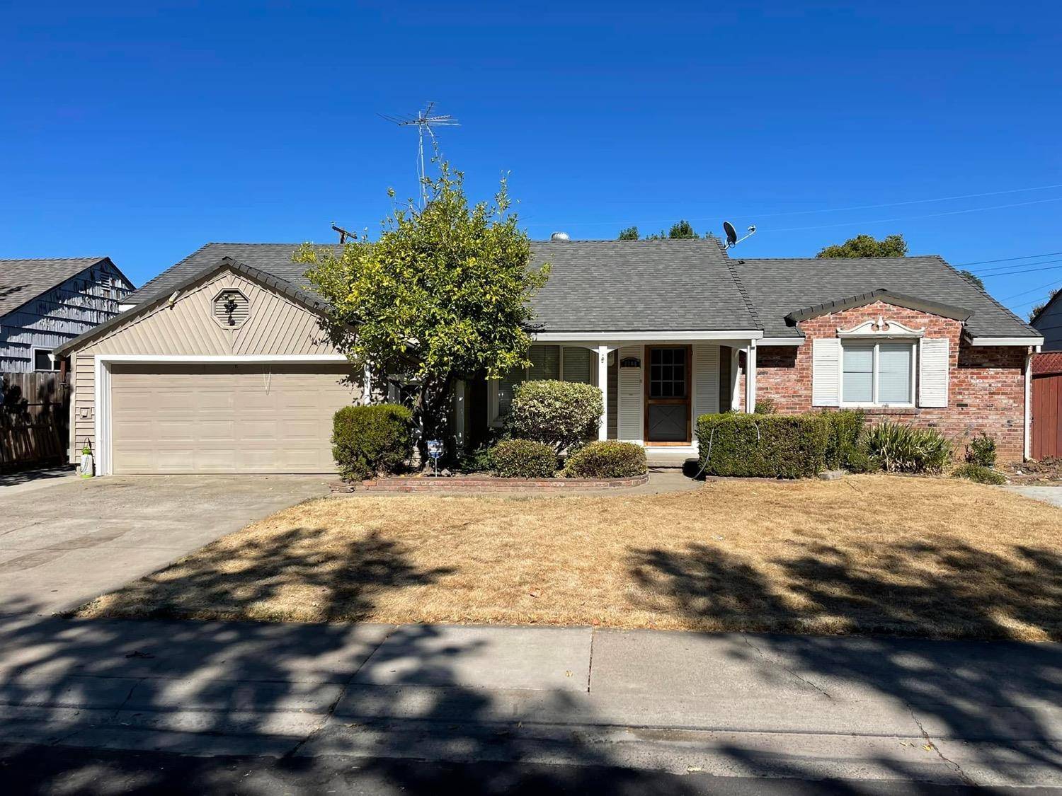 Sacramento, CA 95825,2108 Weldon WAY