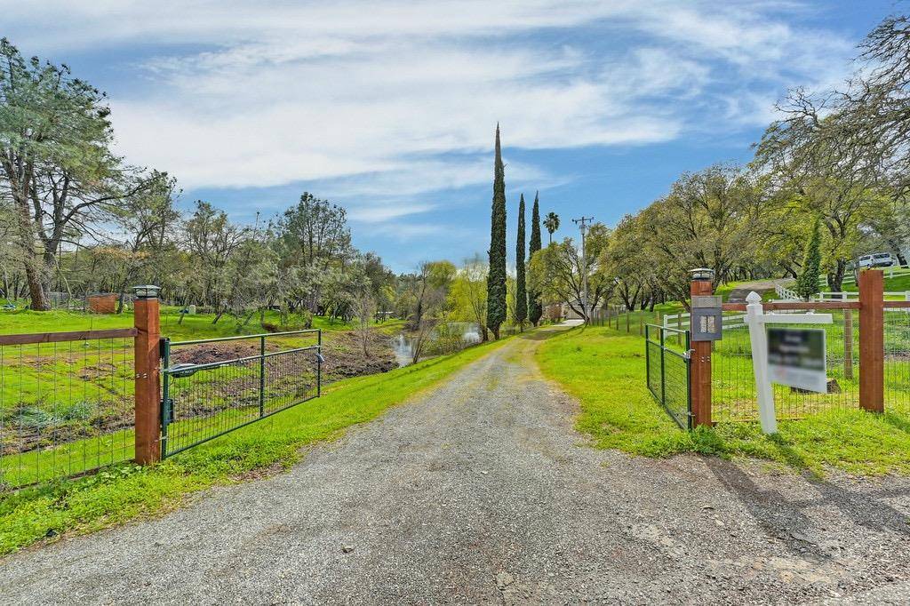 Pilot Hill, CA 95664,914 Orchard CT