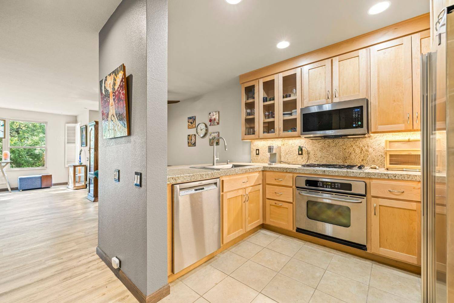 Gold River, CA 95670,11290 Stanford Court LN #207