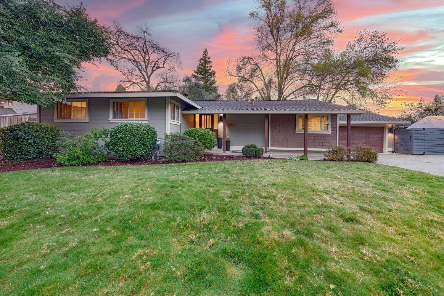 Fair Oaks, CA 95628,7828 Greenridge Way