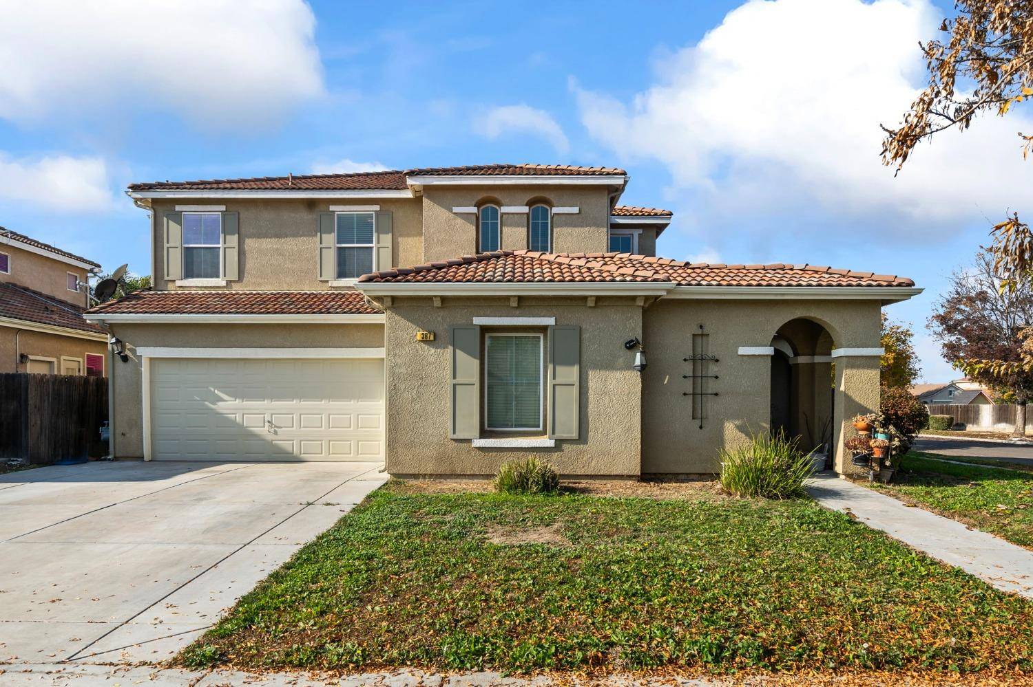Los Banos, CA 93635,367 Sunburst ST