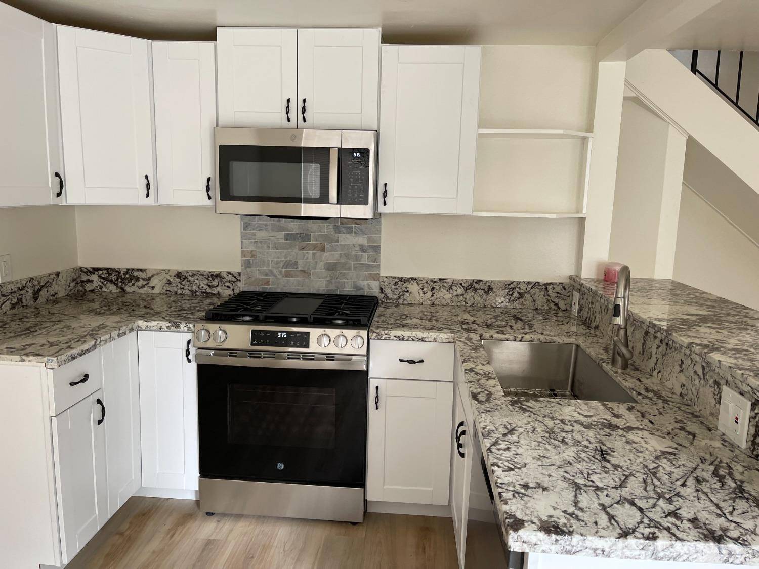 Auburn, CA 95602,3661 Galena DR #3