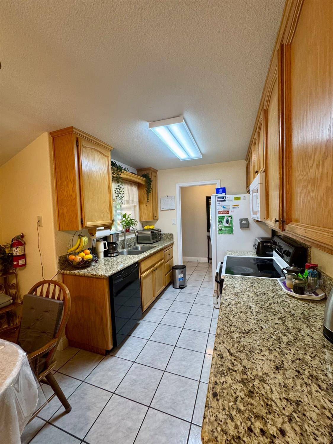 Fair Oaks, CA 95628,5729 La Field DR