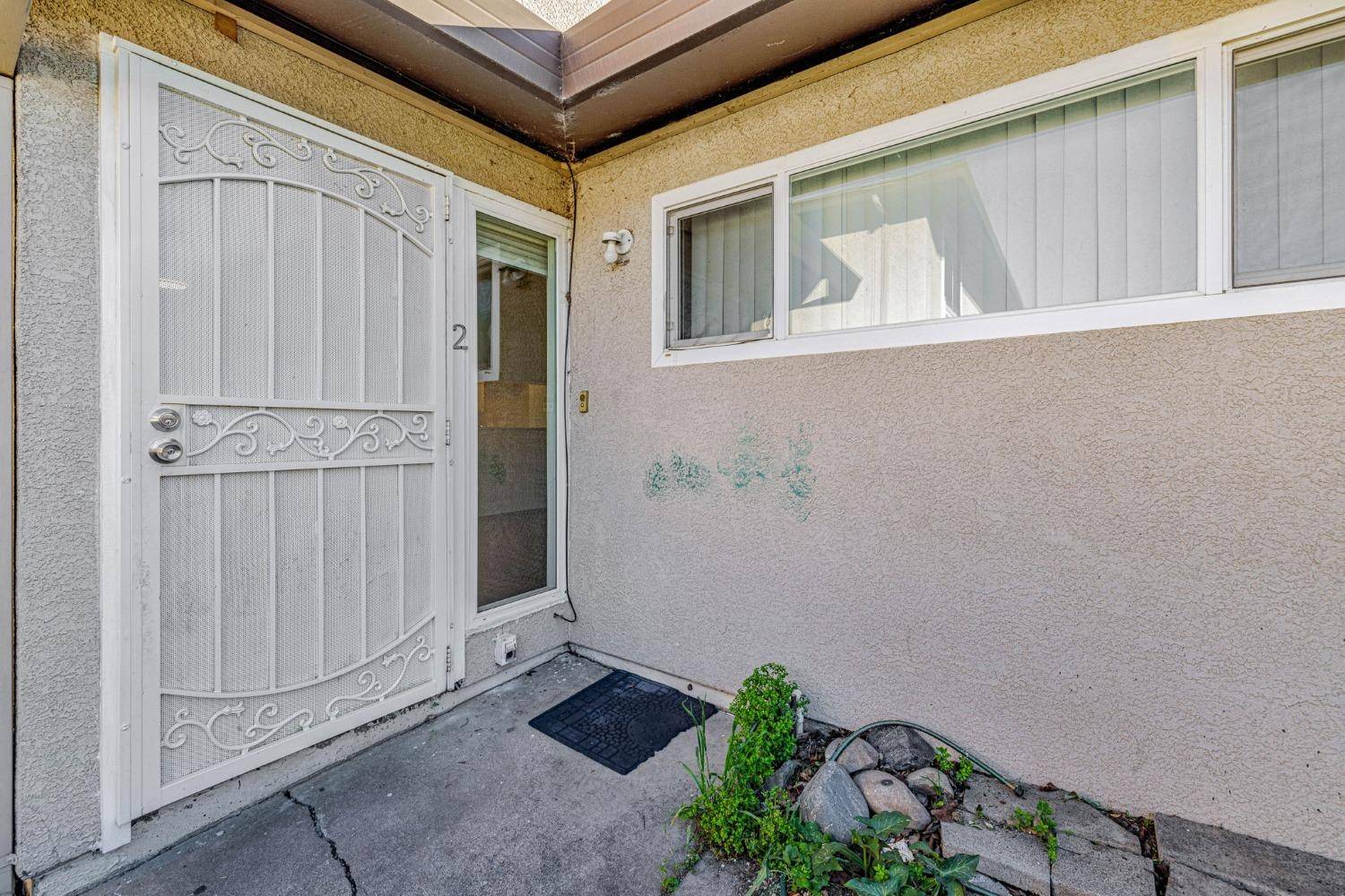 Sacramento, CA 95826,9079 Pinata WAY #2