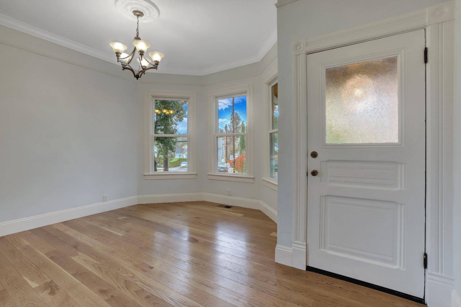 Grass Valley, CA 95945,535 Richardson ST