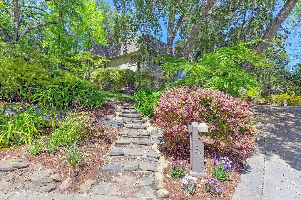 Carmichael, CA 95608,1921 Lowland CT