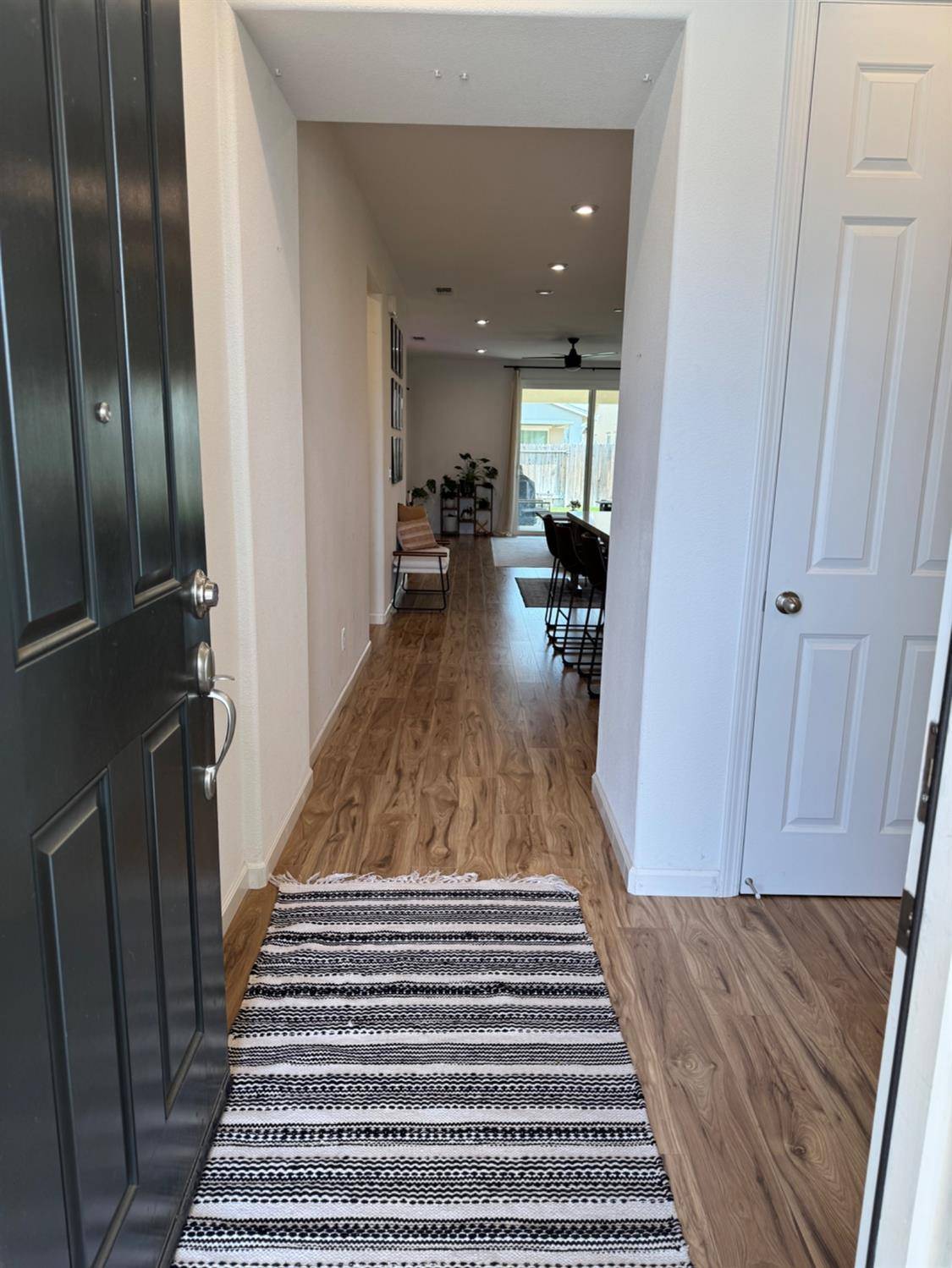 Olivehurst, CA 95961,4035 Gallant Fox DR
