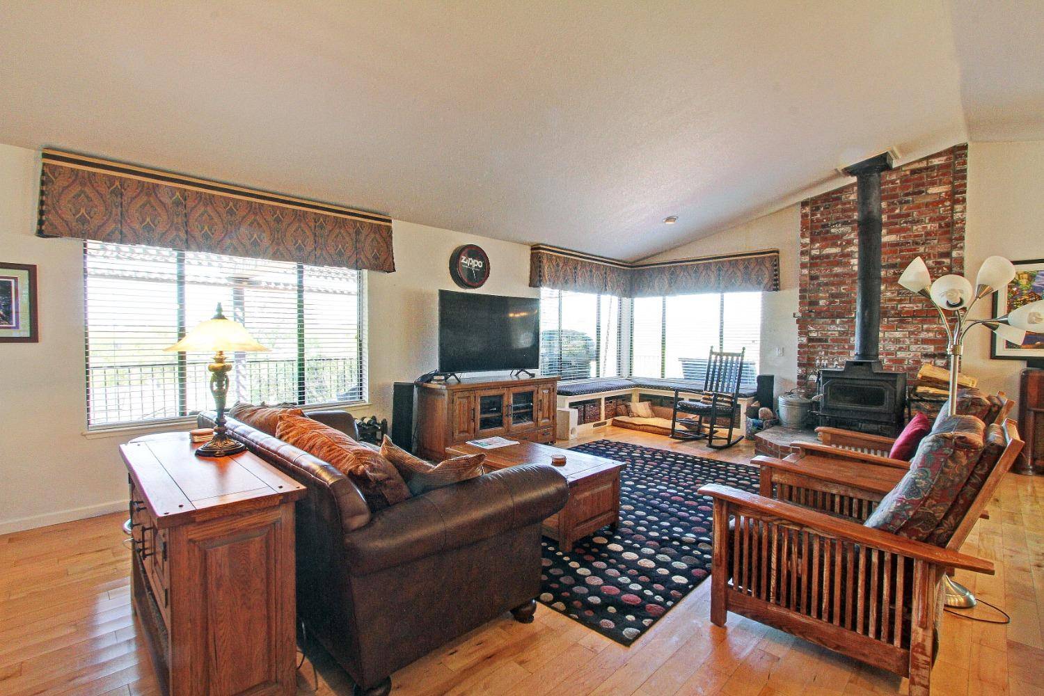 Auburn, CA 95602,22969 Sunset Ridge DR