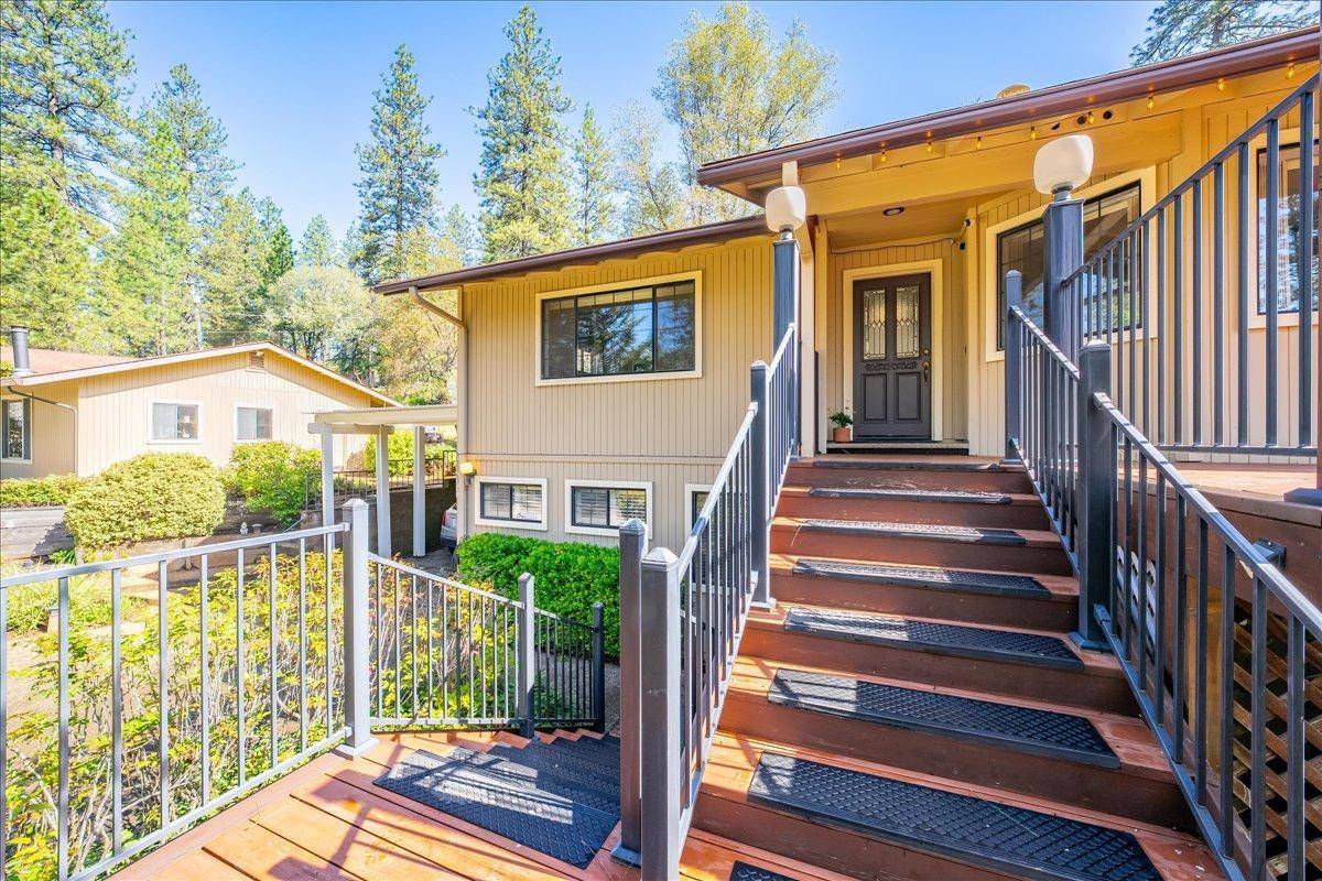 Colfax, CA 95713,20655 Placer Hills RD