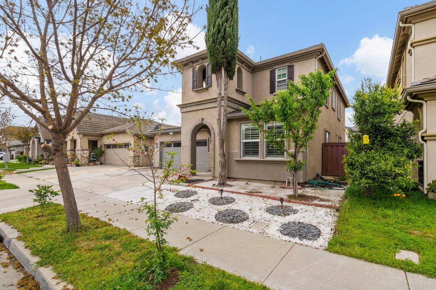Lathrop, CA 95330,17765 Daffodil Hill ST
