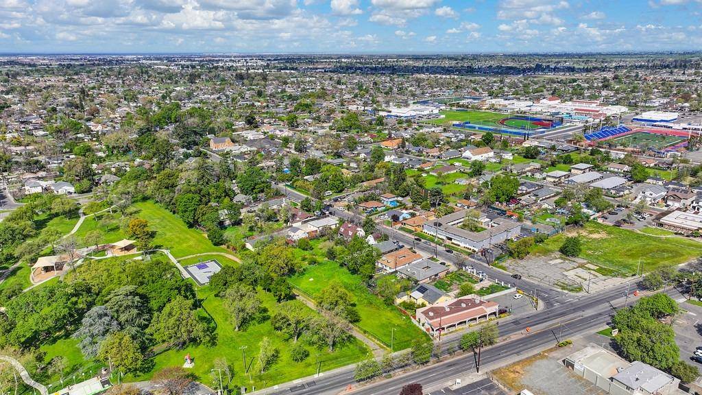 Sacramento, CA 95838,3373 Marysville BLVD